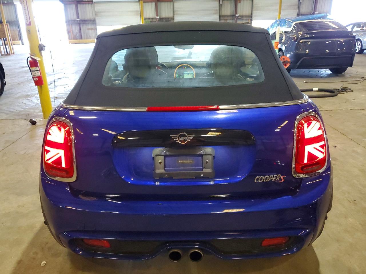 2019 Mini Cooper S Синий vin: WMWWG9C58K3E39613