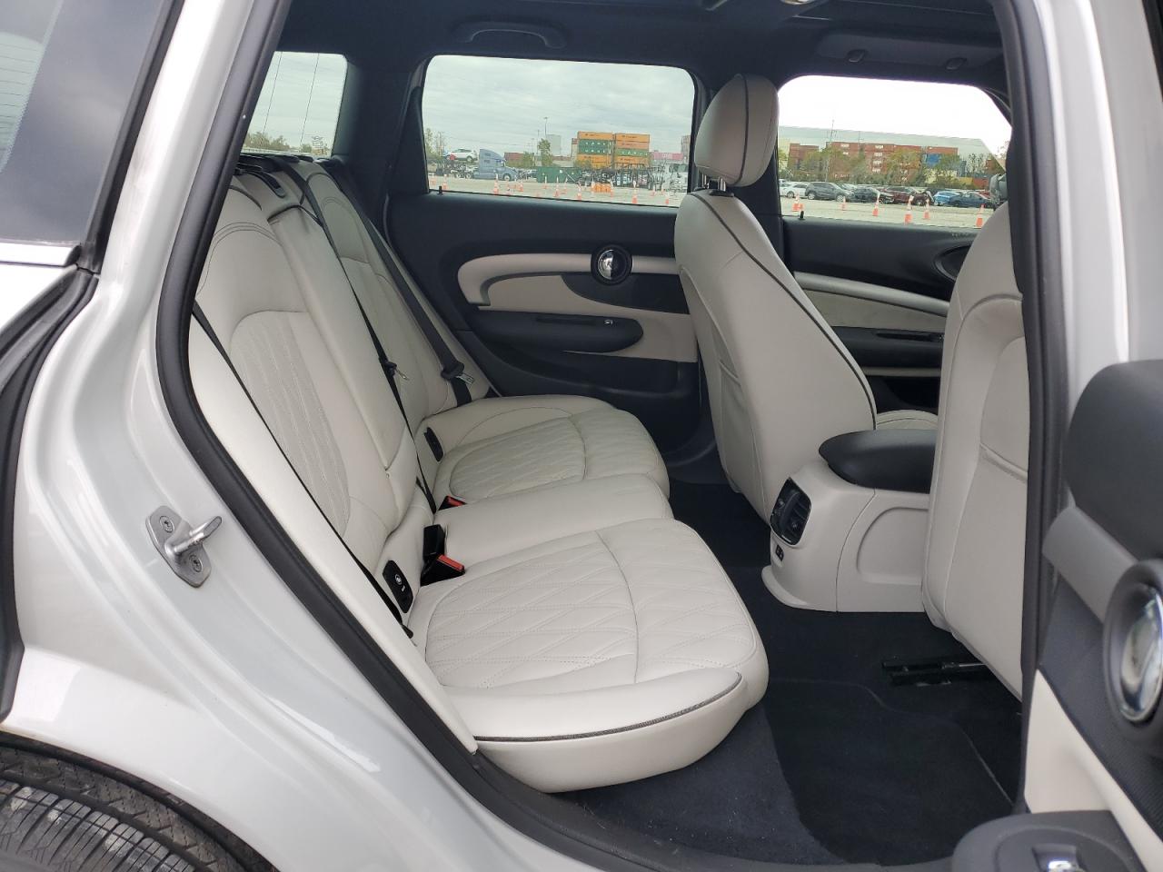 2022 Mini Cooper S Clubman All4 Silver vin: WMWXJ1C02N2R15311