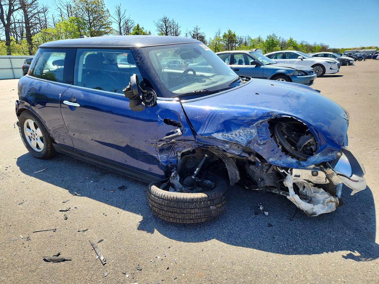 2014 Mini Cooper Blue vin: WMWXM5C50ET934010