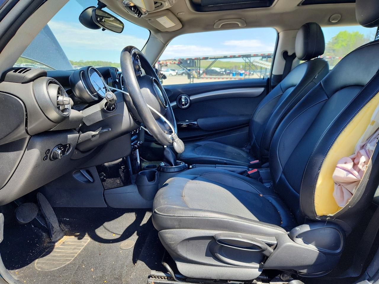 2014 Mini Cooper Blue vin: WMWXM5C50ET934010