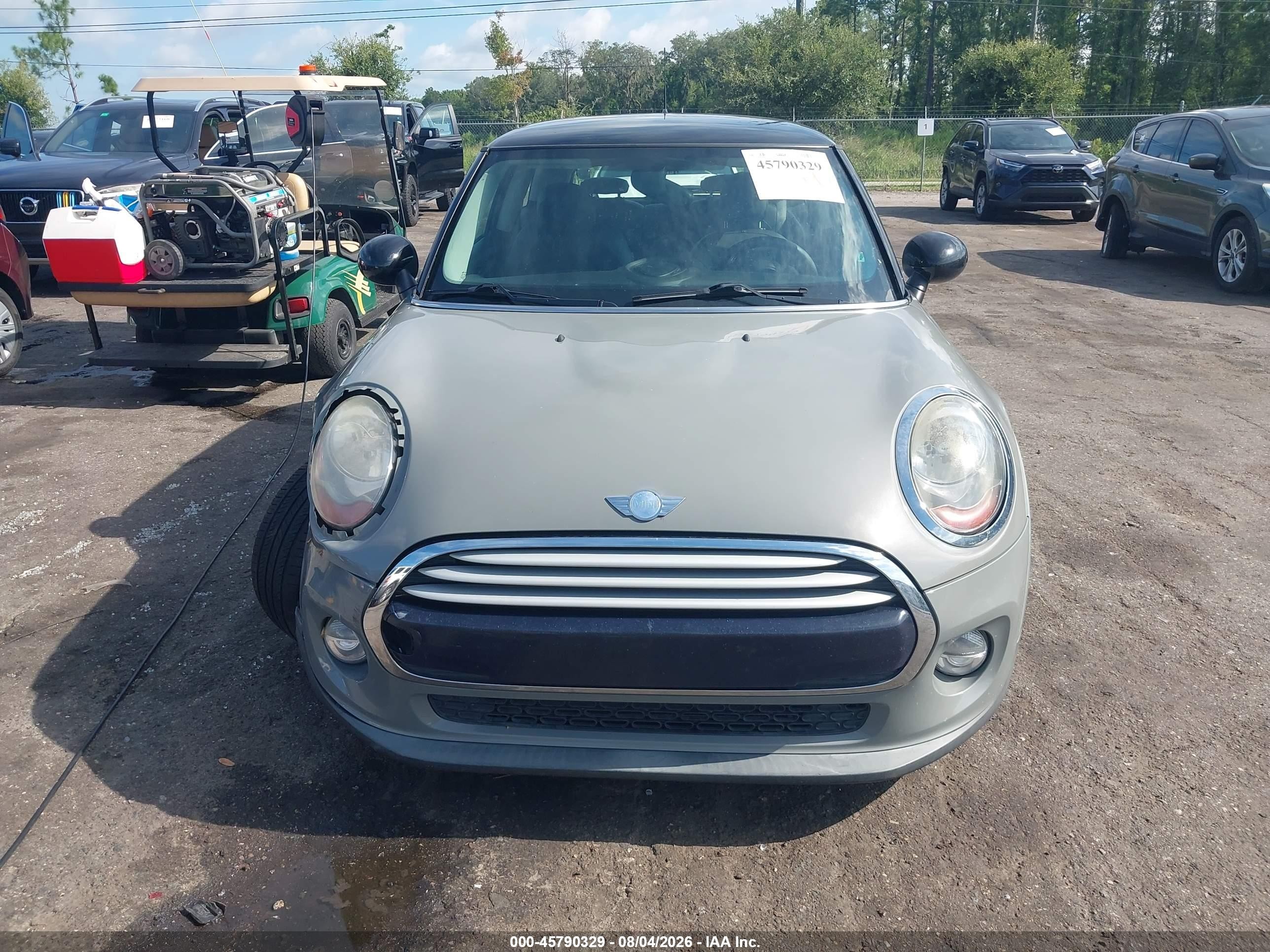 2014 Mini Hardtop Cooper Gray vin: WMWXM5C50ET936677