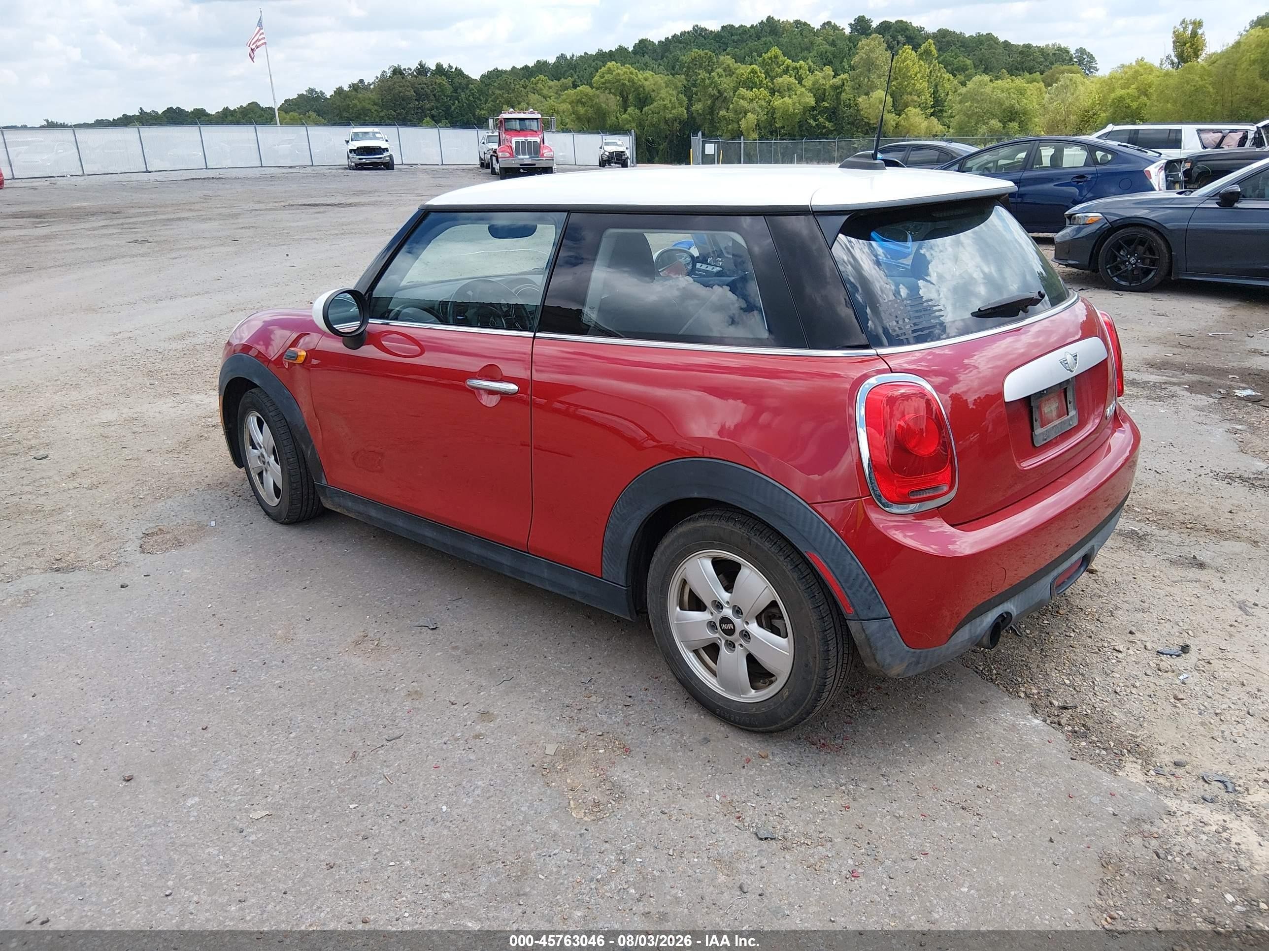 2014 Mini Hardtop Cooper Красный vin: WMWXM5C50ET971980