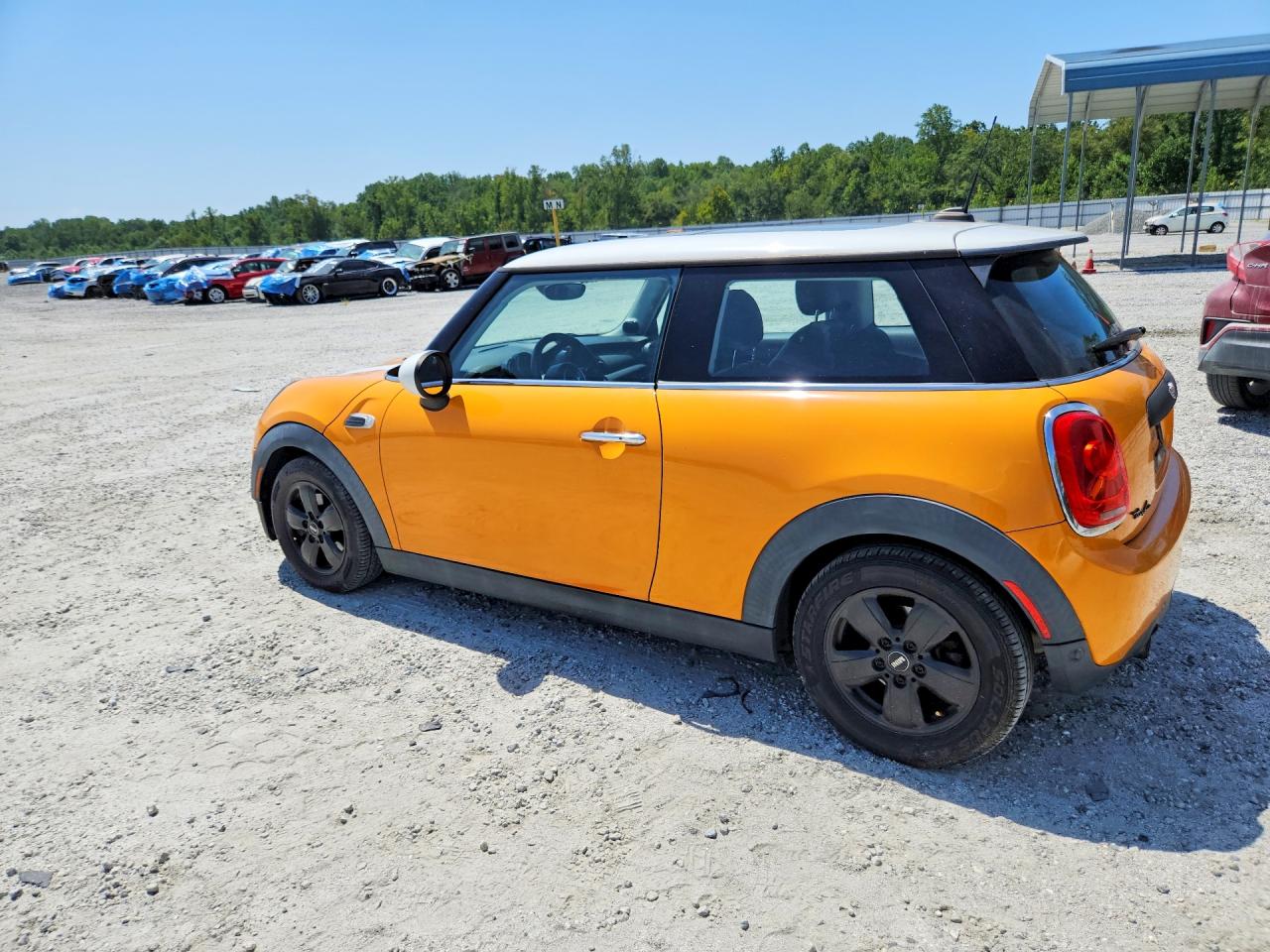 2015 Mini Cooper Оранжевый vin: WMWXM5C50F3A57281