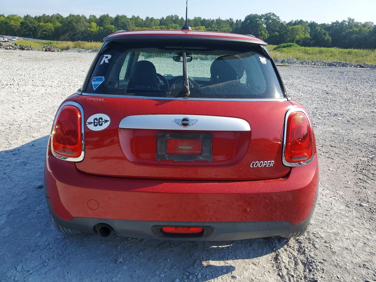2015 Mini Cooper Red vin: WMWXM5C50F3A60990