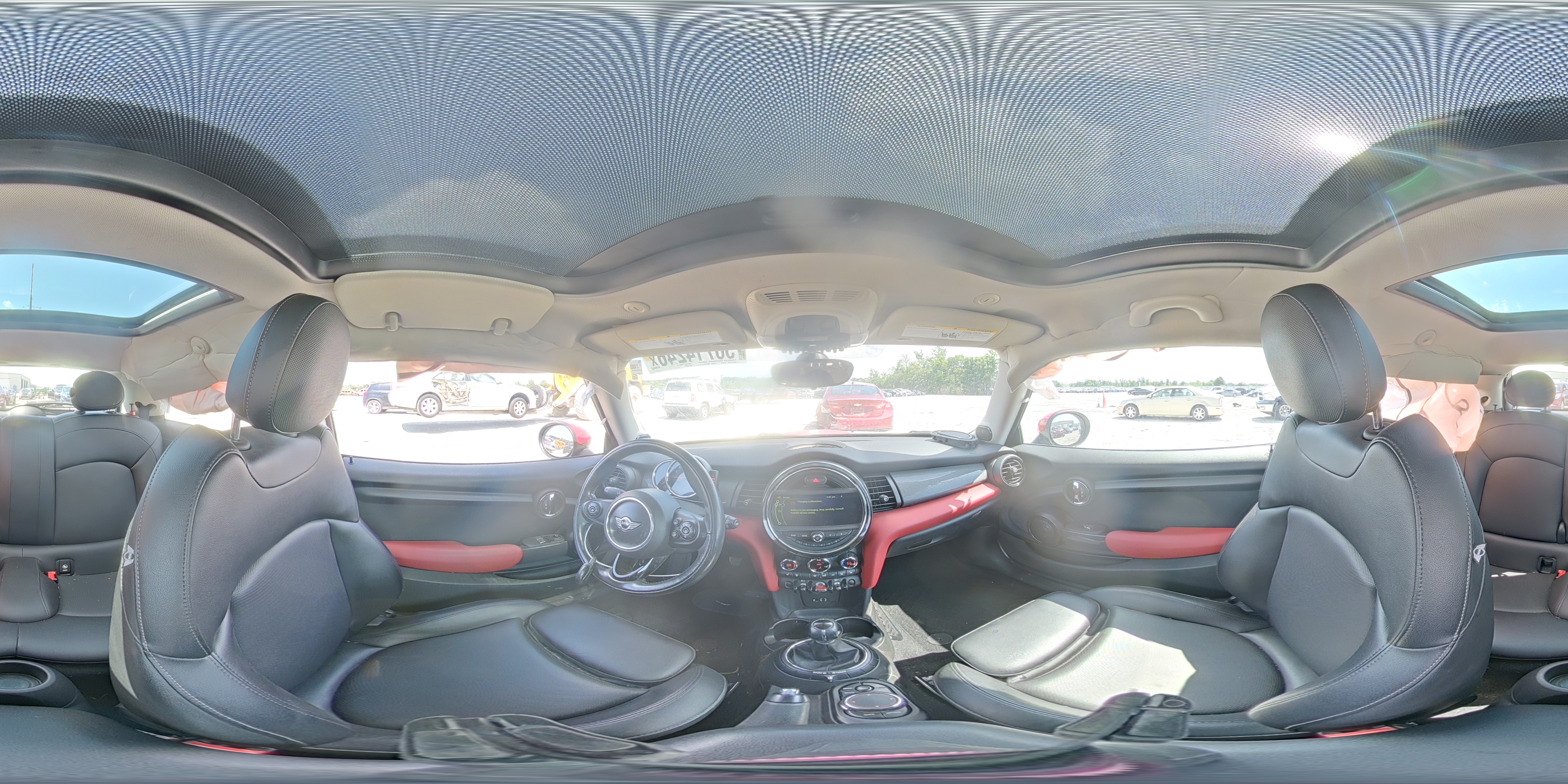 2015 Mini Cooper Beige vin: WMWXM5C50F3A96792