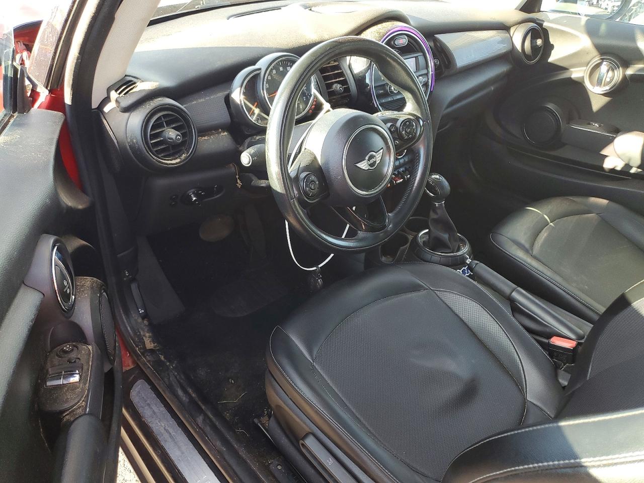 2015 Mini Cooper Красный vin: WMWXM5C51F3A58603