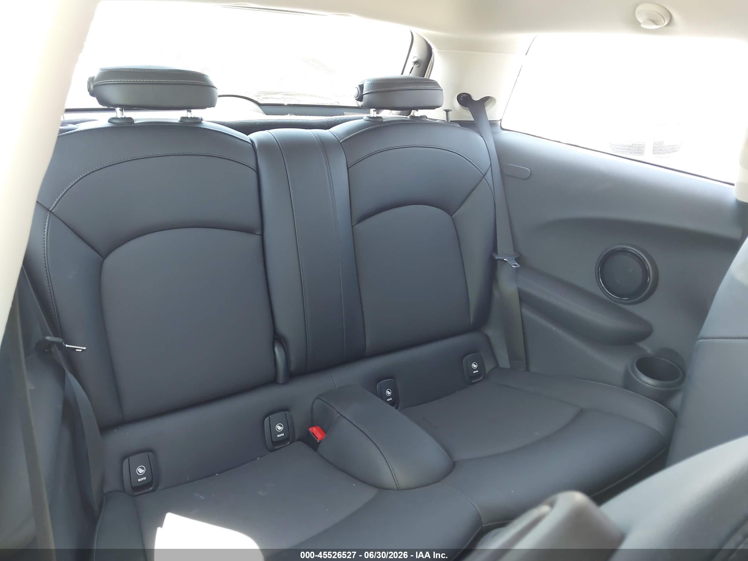 2015 Mini Hardtop Cooper Cream vin: WMWXM5C52F3A57671