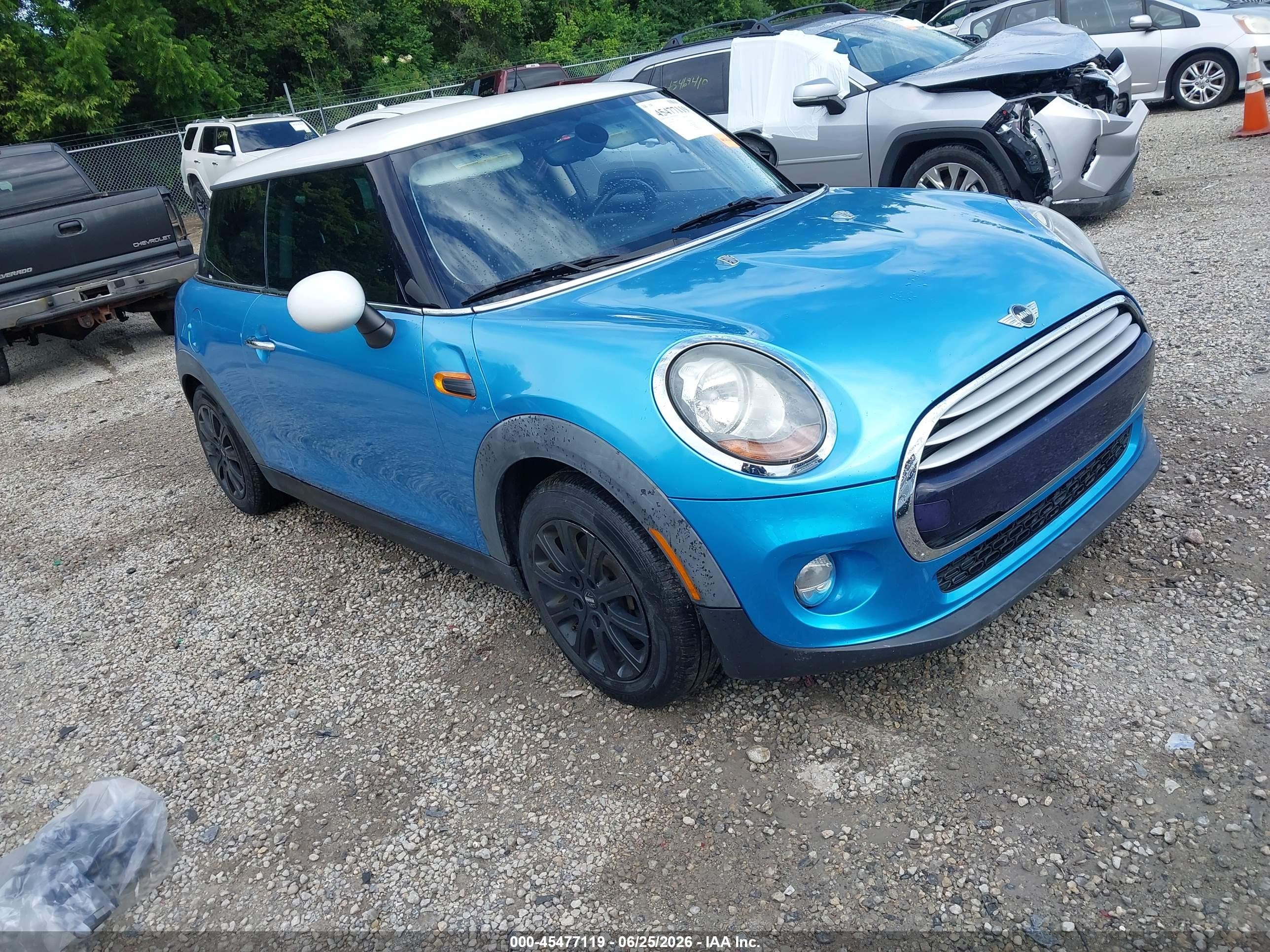 2015 Mini Hardtop Cooper Синий vin: WMWXM5C53F3A60949
