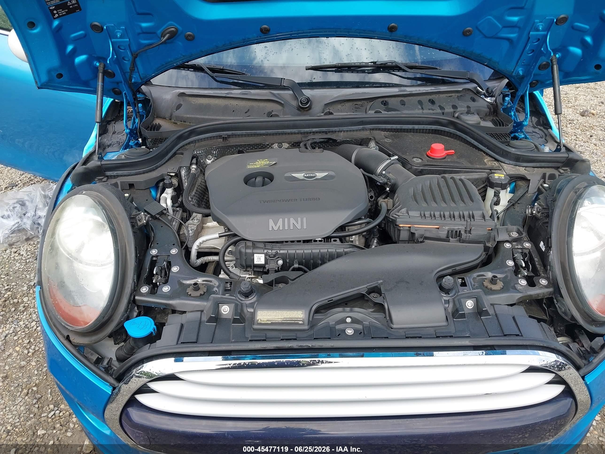 2015 Mini Hardtop Cooper Blue vin: WMWXM5C53F3A60949
