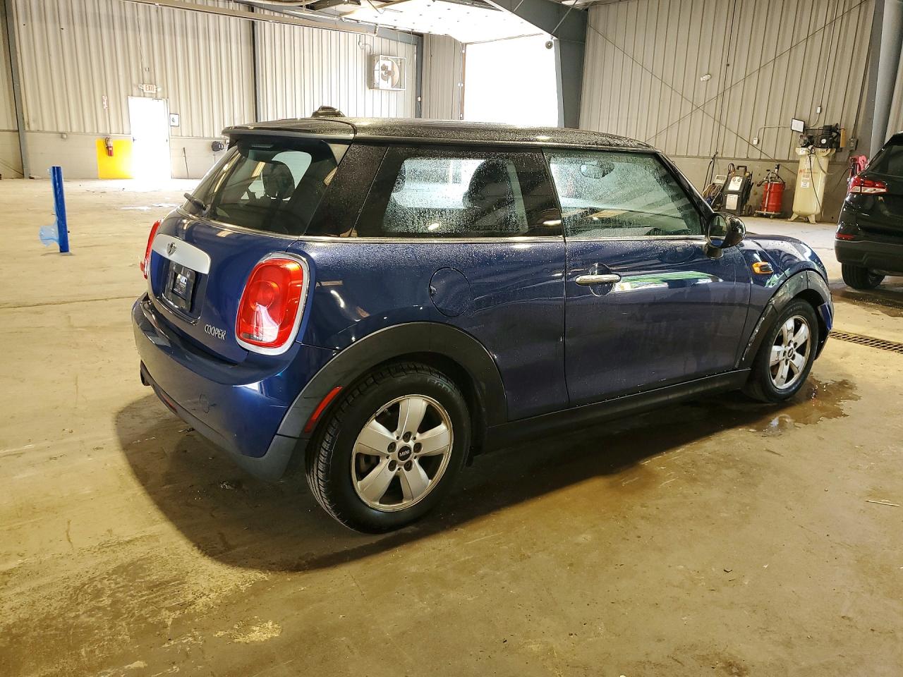 2015 Mini Cooper Синий vin: WMWXM5C53F3A97449