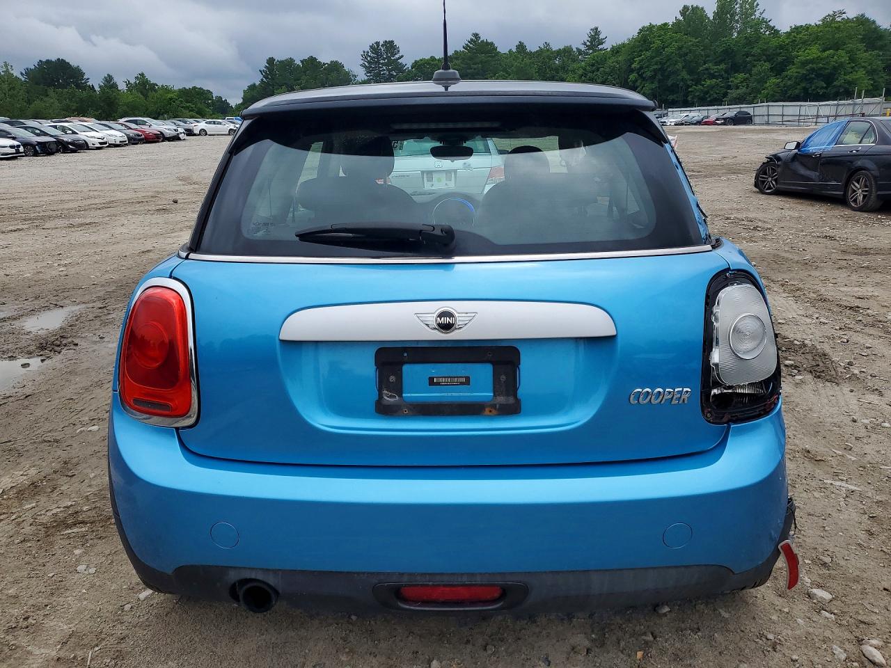 2015 Mini Cooper Blue vin: WMWXM5C53F3B34094