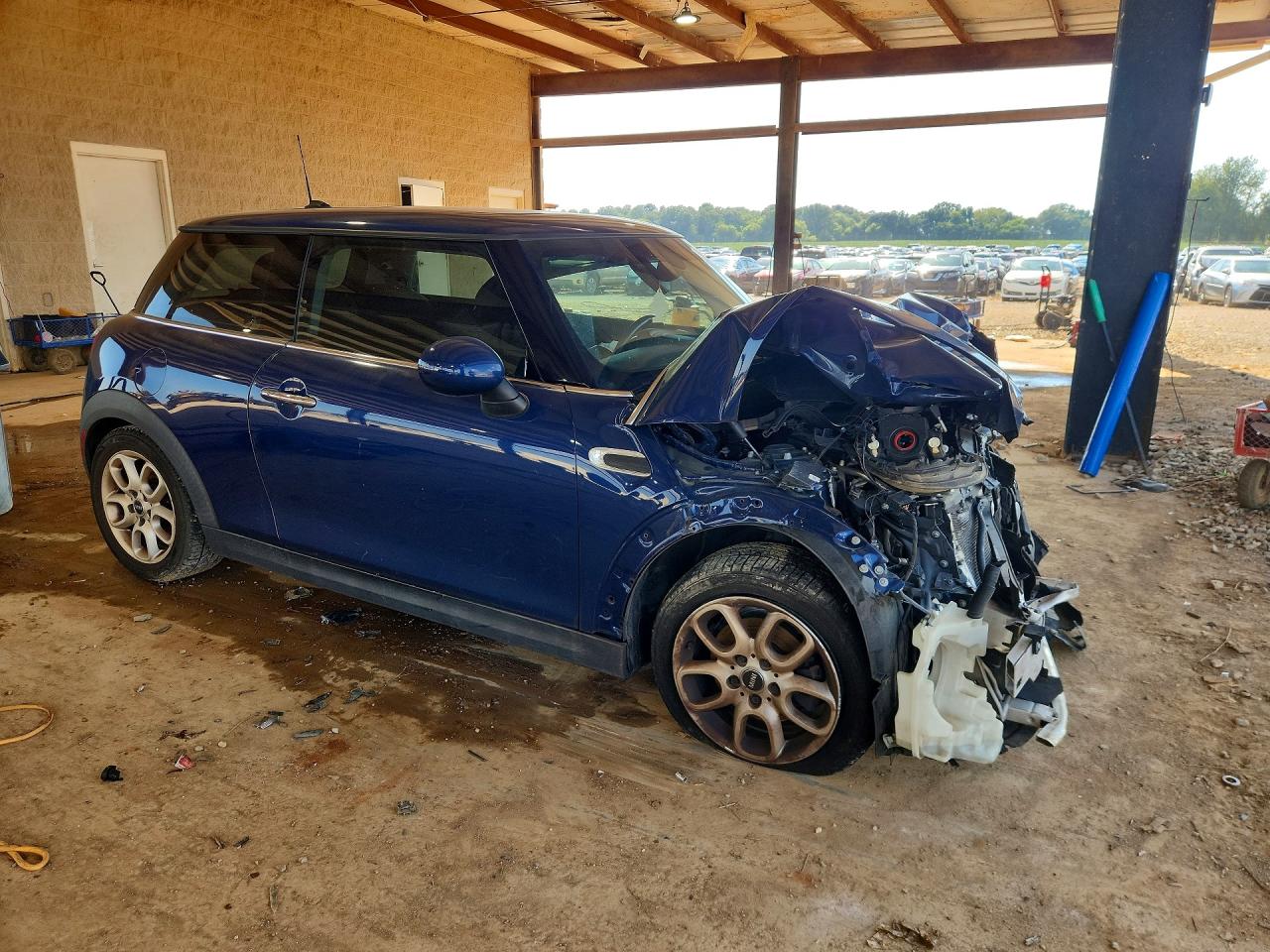 2015 Mini Cooper Blue vin: WMWXM5C53FT939073