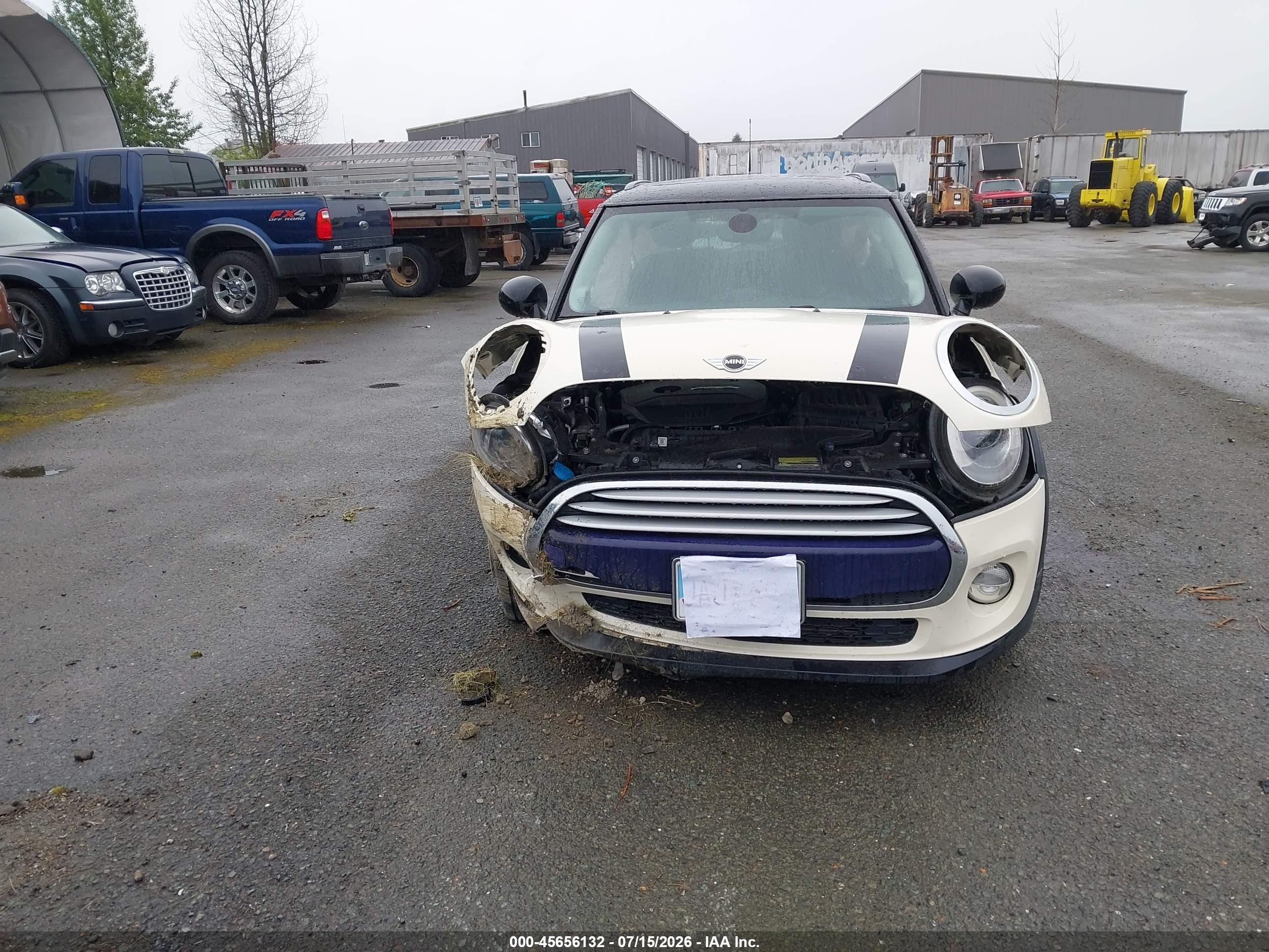 2015 Mini Hardtop Cooper Beige vin: WMWXM5C54FT974222