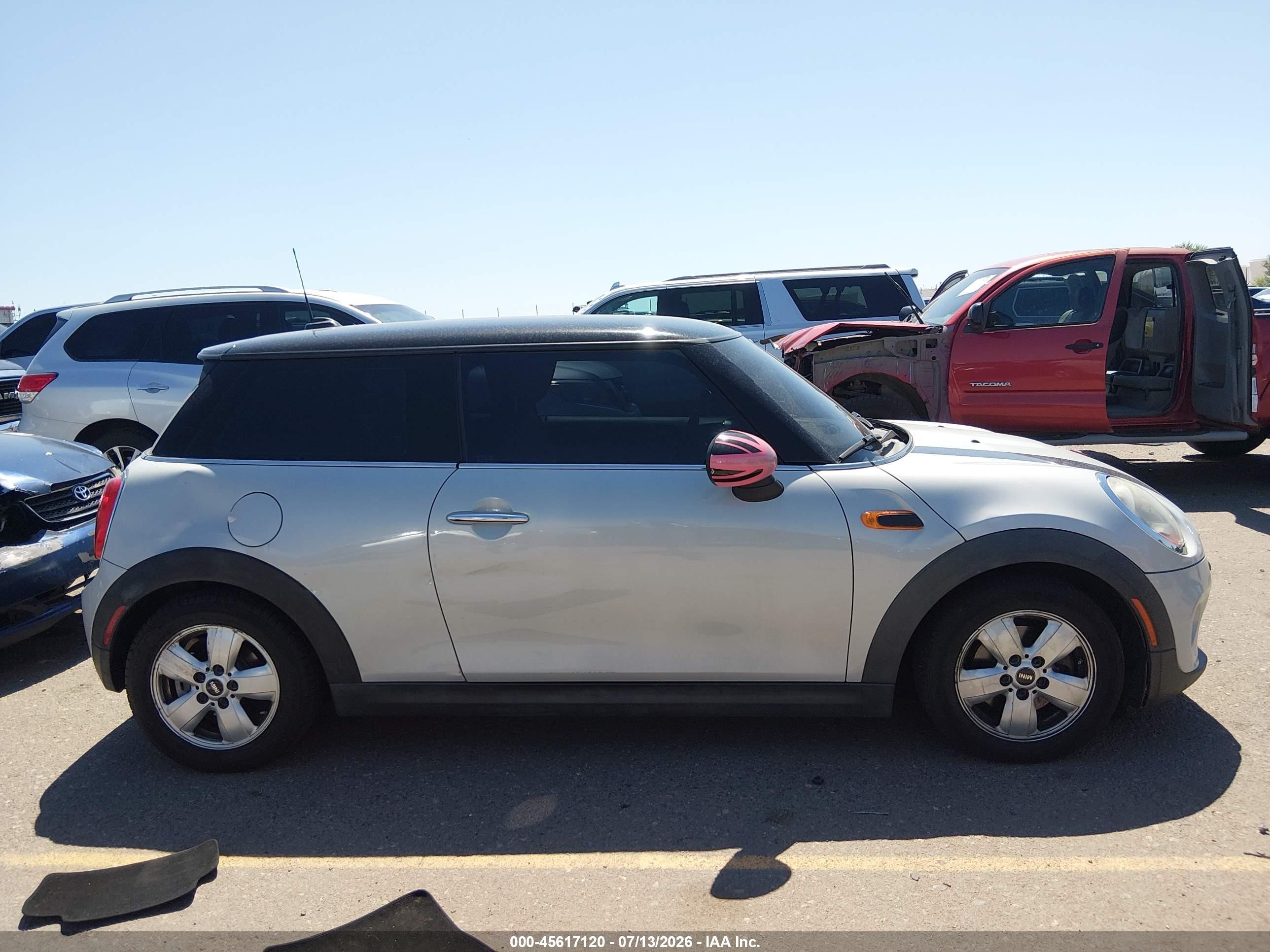 2014 Mini Hardtop Cooper Teal vin: WMWXM5C55ET936142