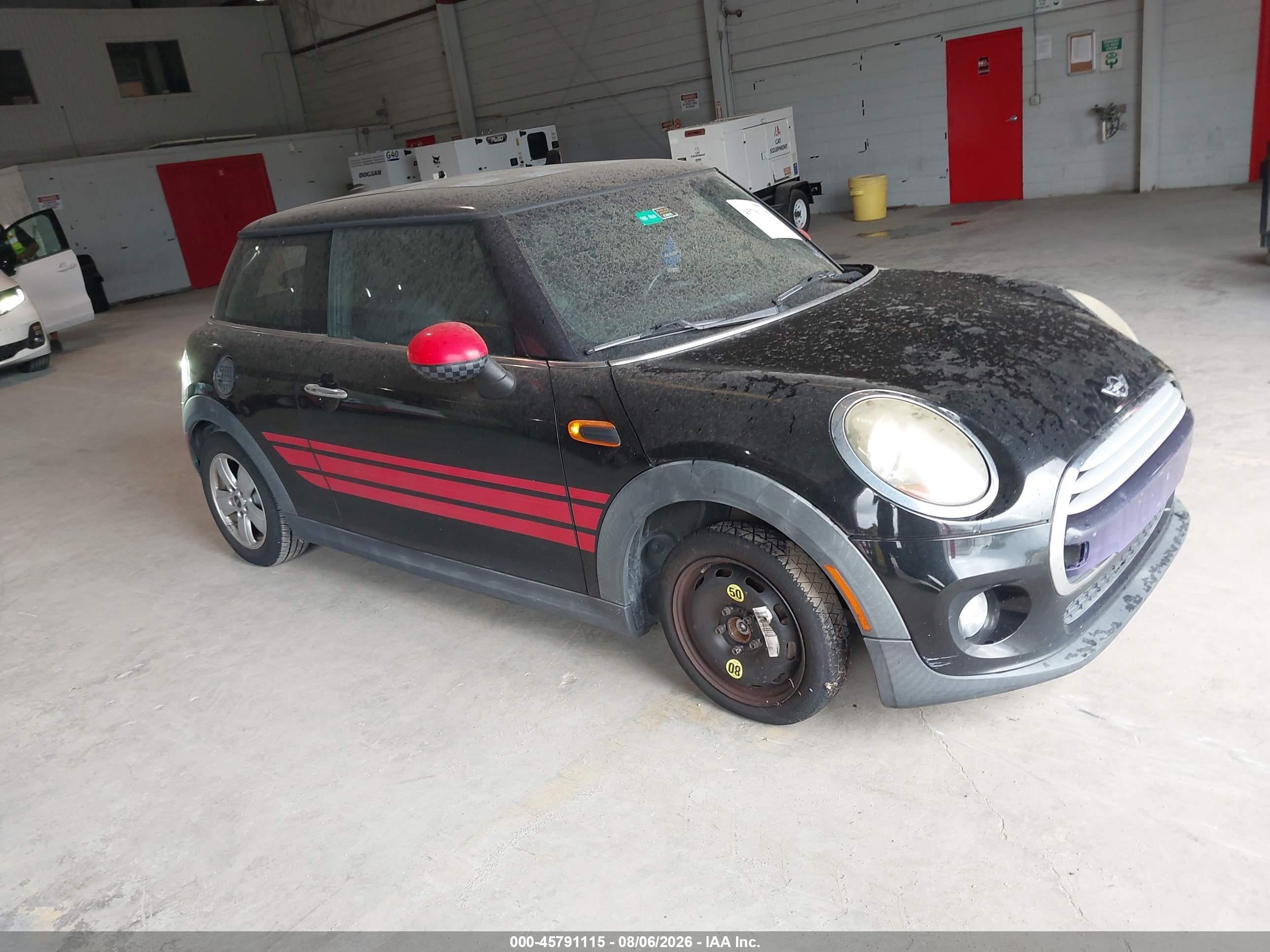 2015 Mini Hardtop Cooper Black vin: WMWXM5C56FT938368