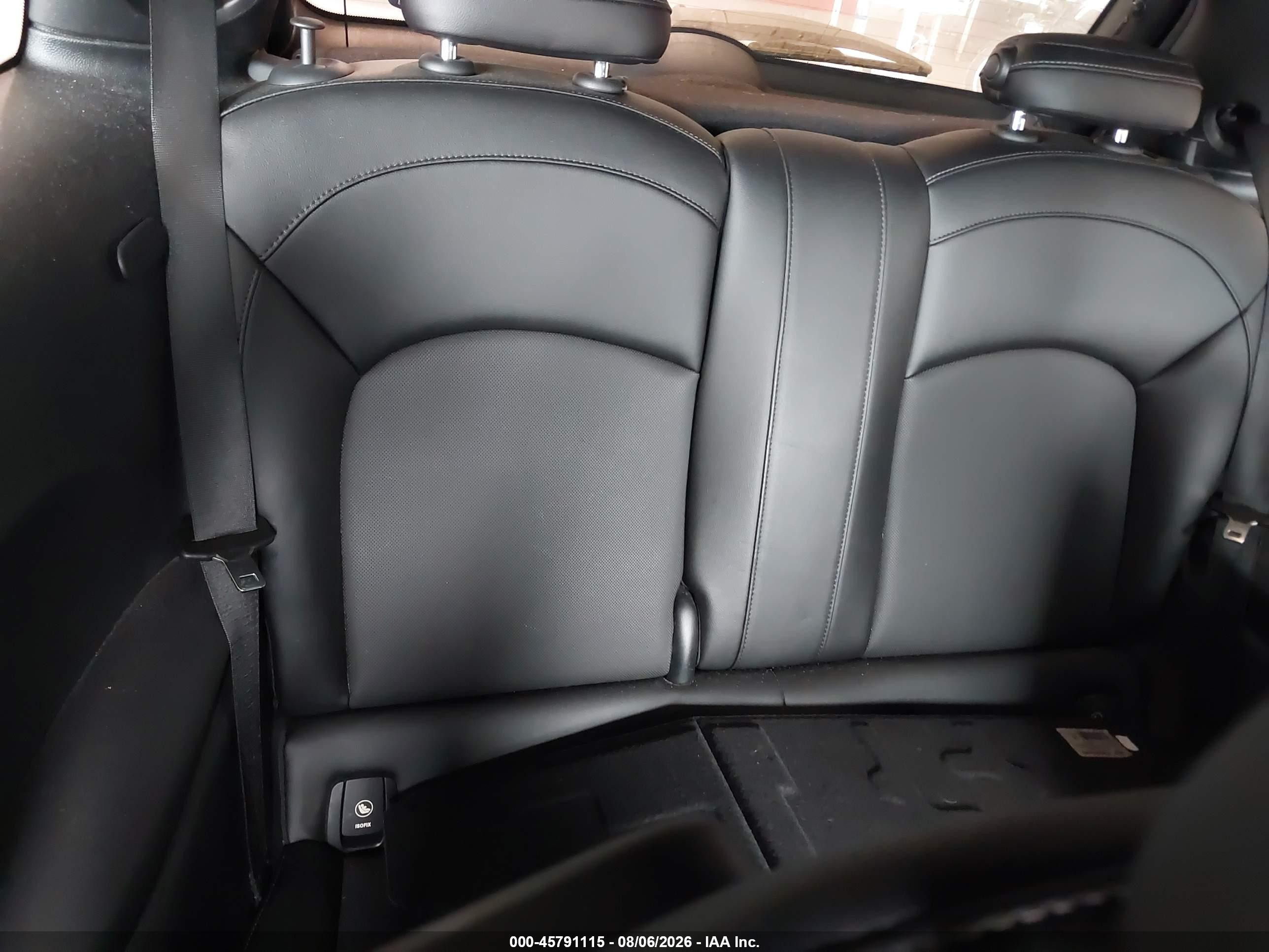 2015 Mini Hardtop Cooper Black vin: WMWXM5C56FT938368