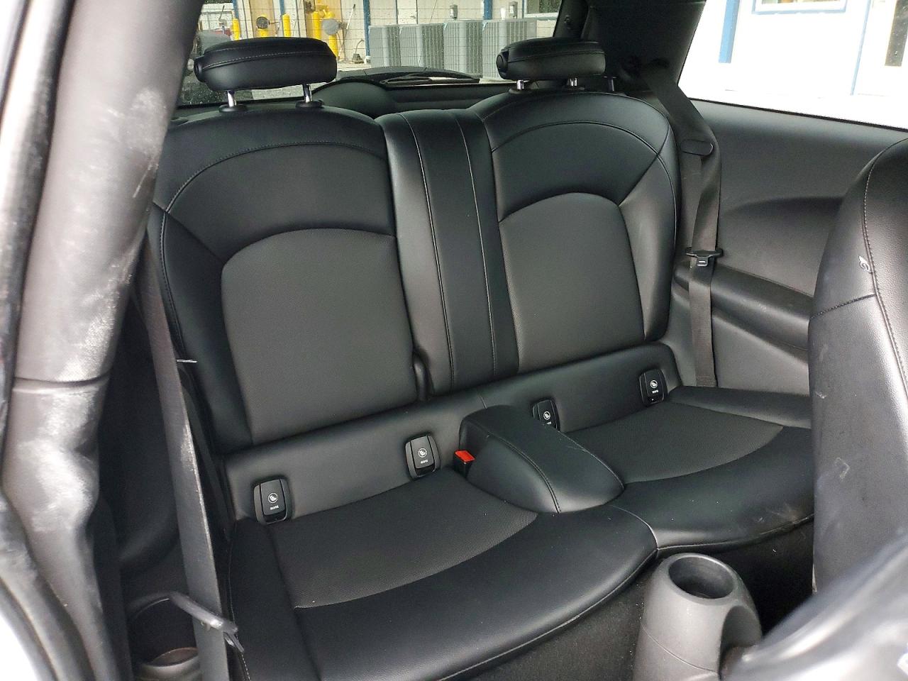 2015 Mini Cooper Silver vin: WMWXM5C56FT938399