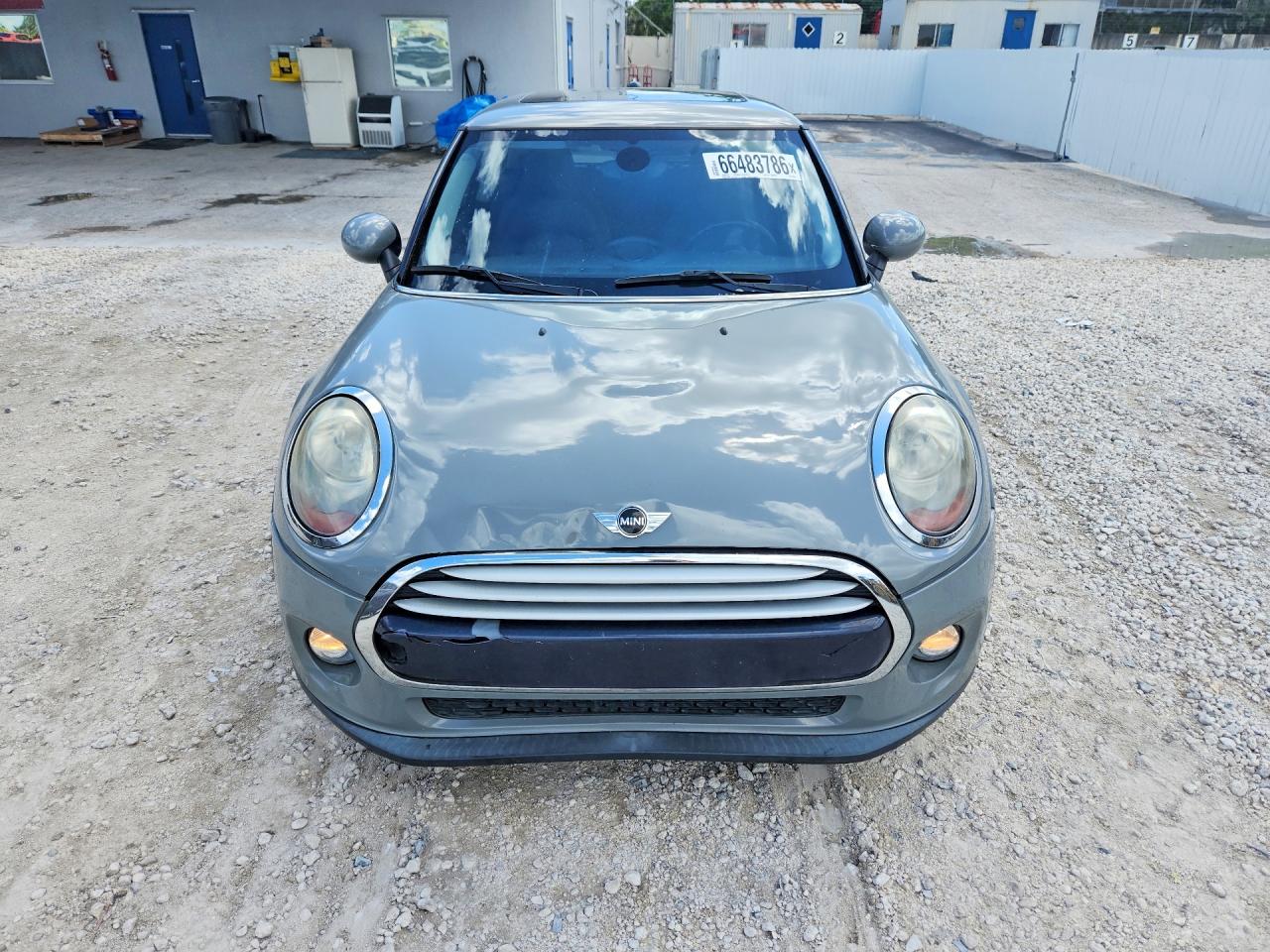 2015 Mini Cooper Gray vin: WMWXM5C56FT938581