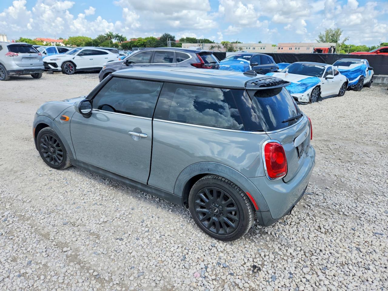 2015 Mini Cooper Gray vin: WMWXM5C56FT938581