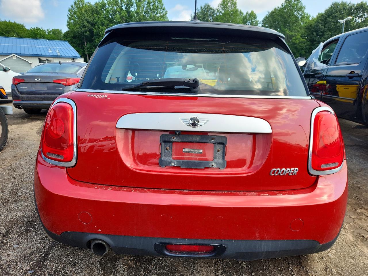 2015 Mini Cooper Red vin: WMWXM5C56FT974108