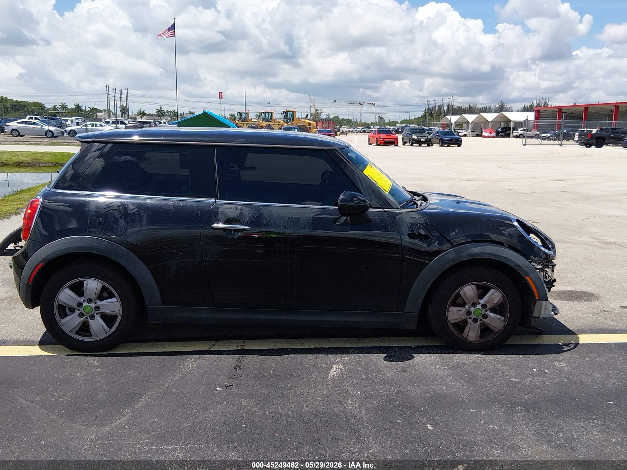 2015 Mini Hardtop Cooper Черный vin: WMWXM5C57F3A04335