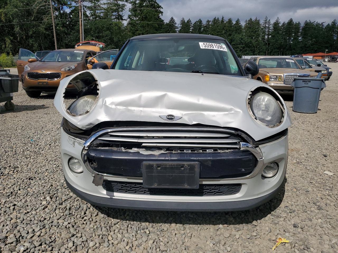 2014 Mini Cooper Silver vin: WMWXM5C58ET730281