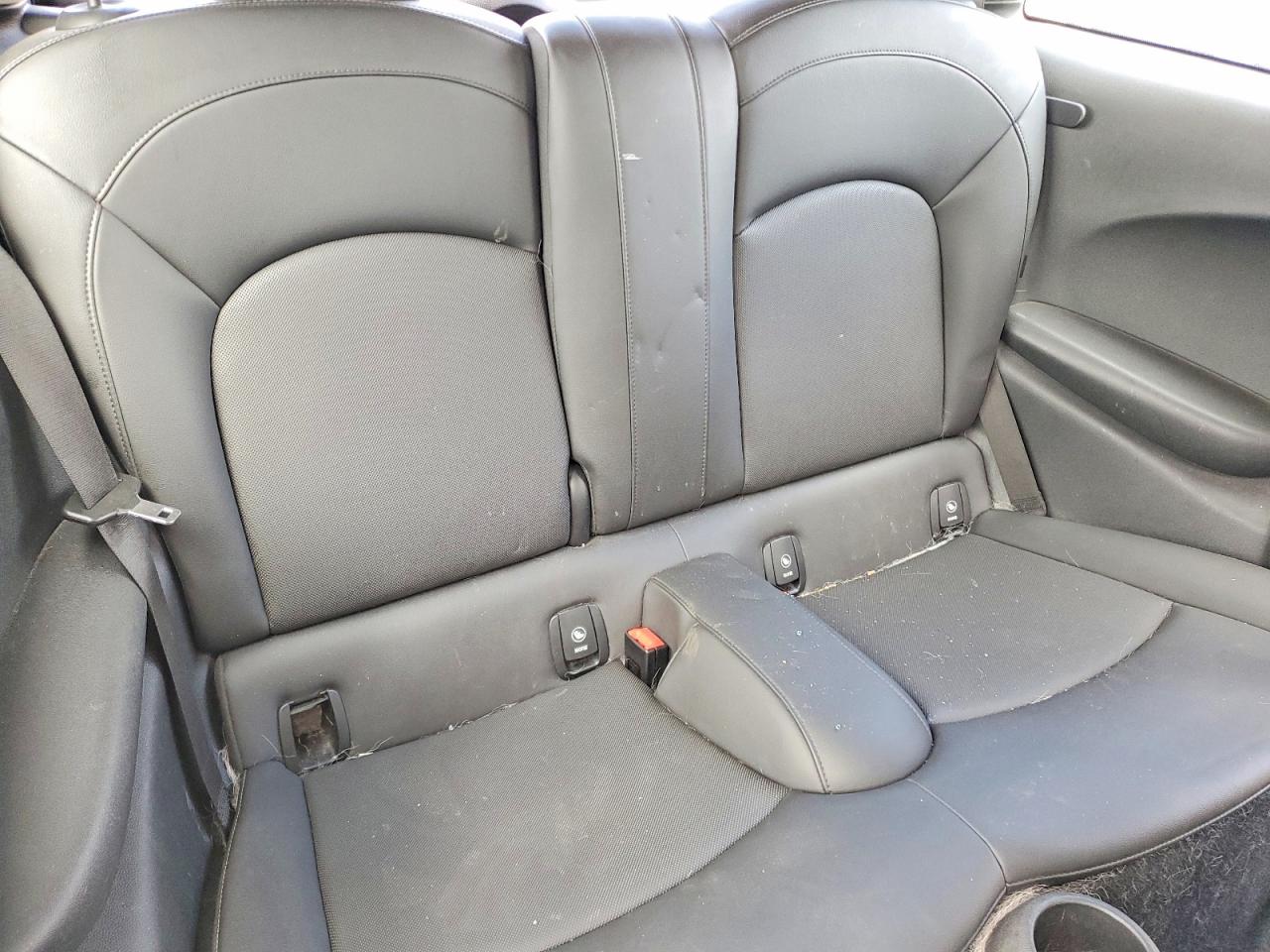 2014 Mini Cooper Silver vin: WMWXM5C58ET730281