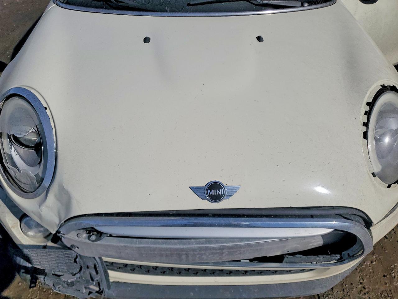 2015 Mini Cooper Белый vin: WMWXM5C58F3A58078