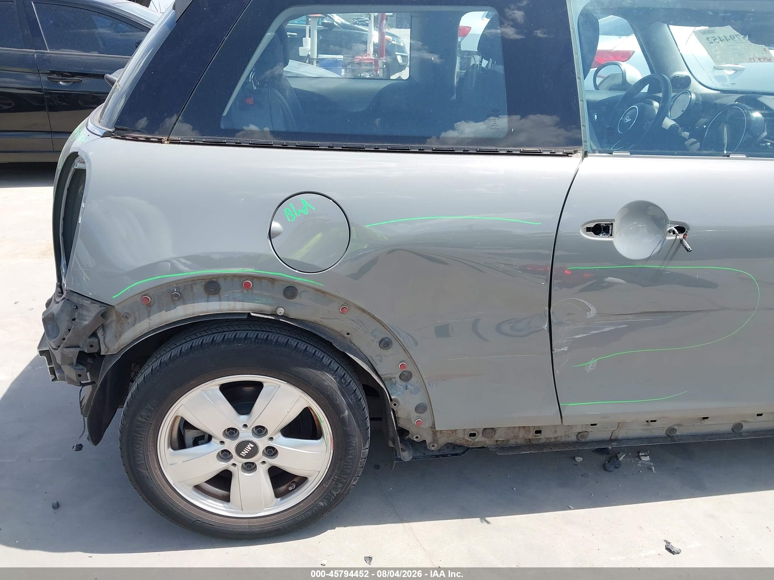 2015 Mini Hardtop Cooper Gray vin: WMWXM5C58FT937710
