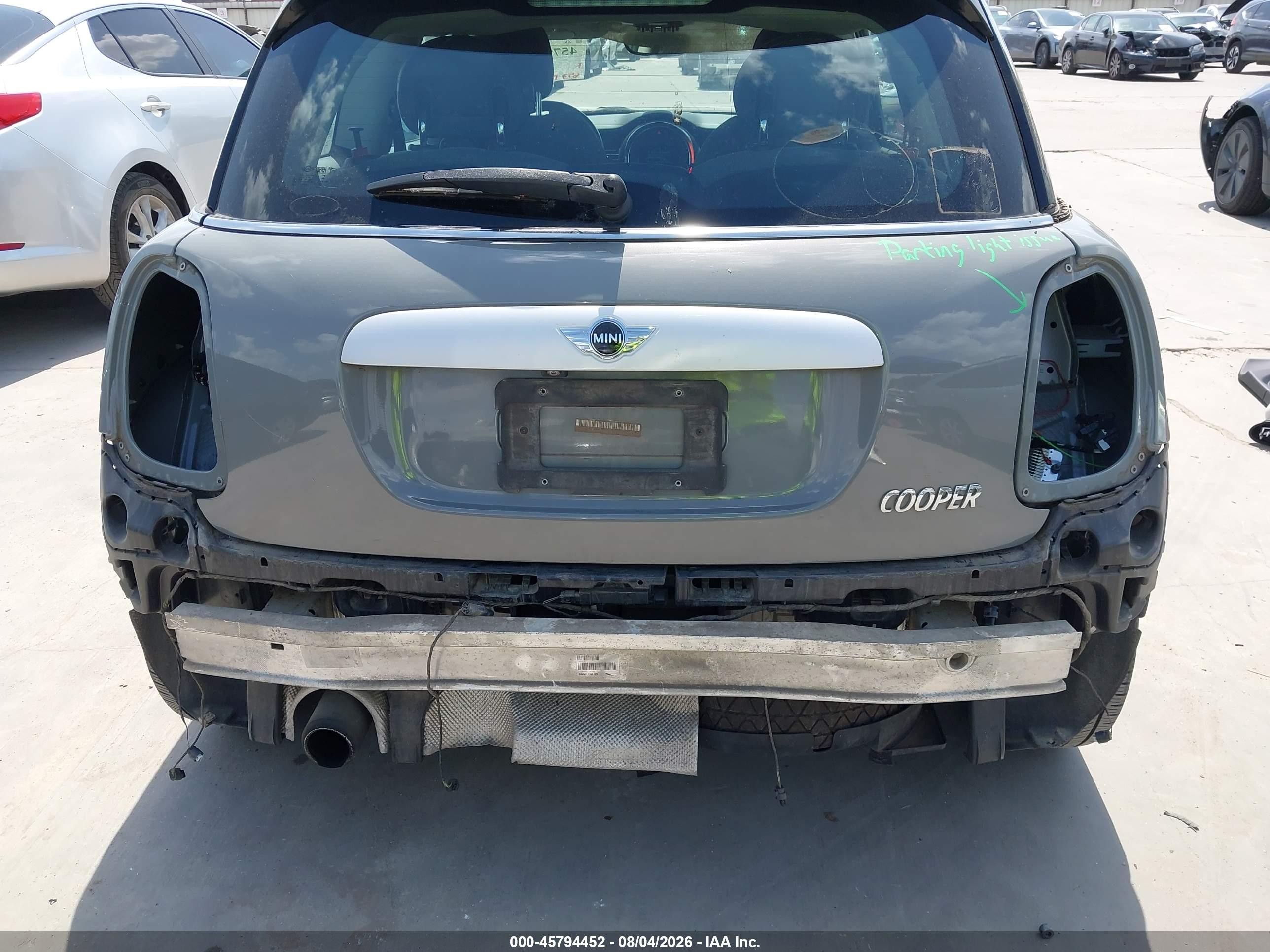 2015 Mini Hardtop Cooper Gray vin: WMWXM5C58FT937710