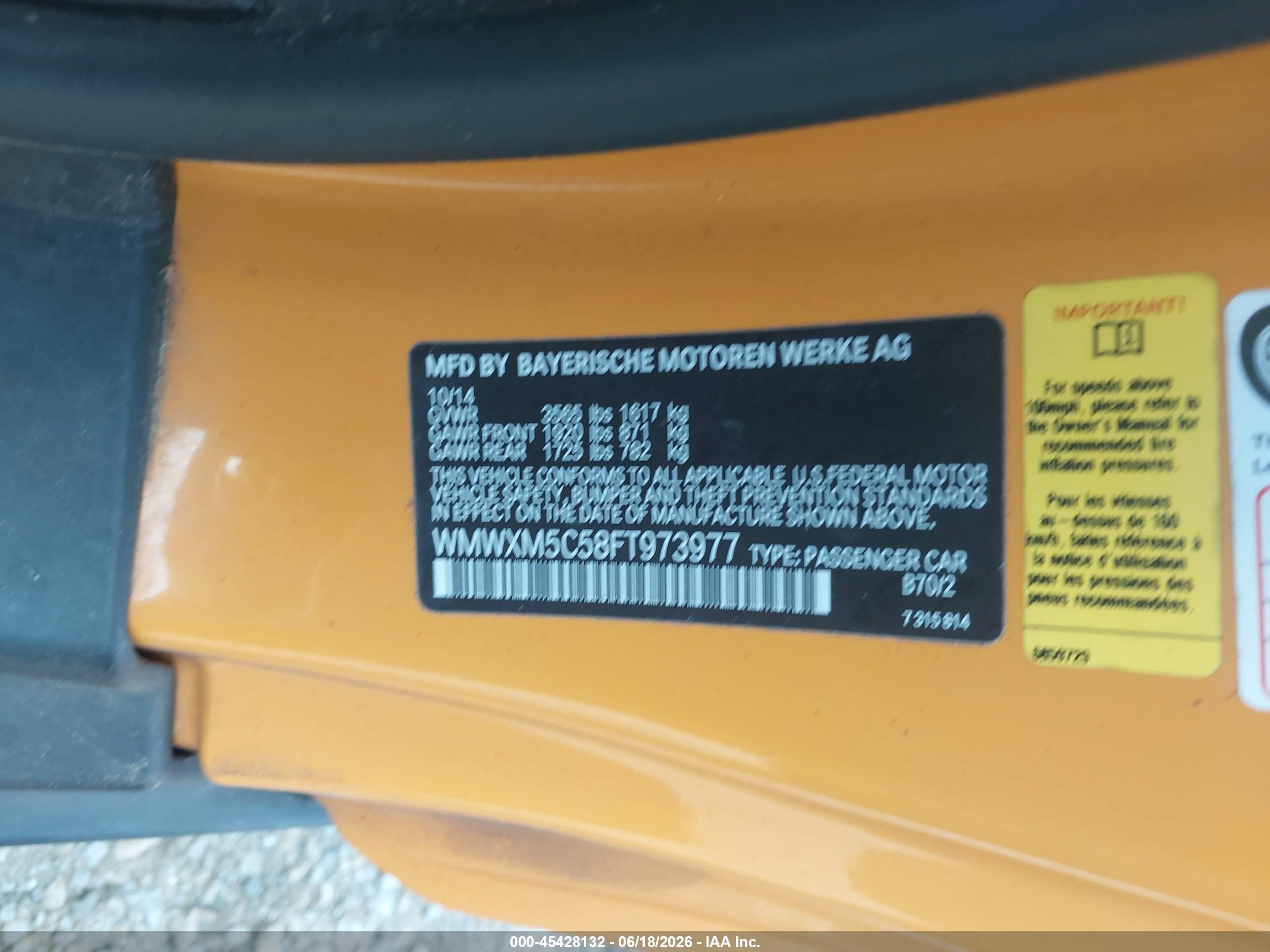 2015 Mini Hardtop Cooper Orange vin: WMWXM5C58FT973977