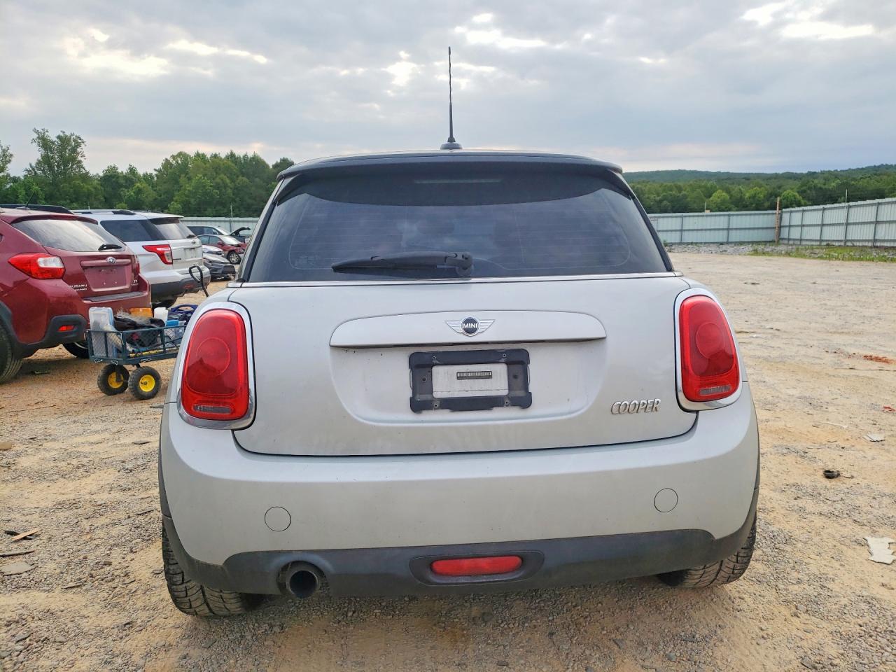 2014 Mini Cooper Серебряный vin: WMWXM5C59ET935947