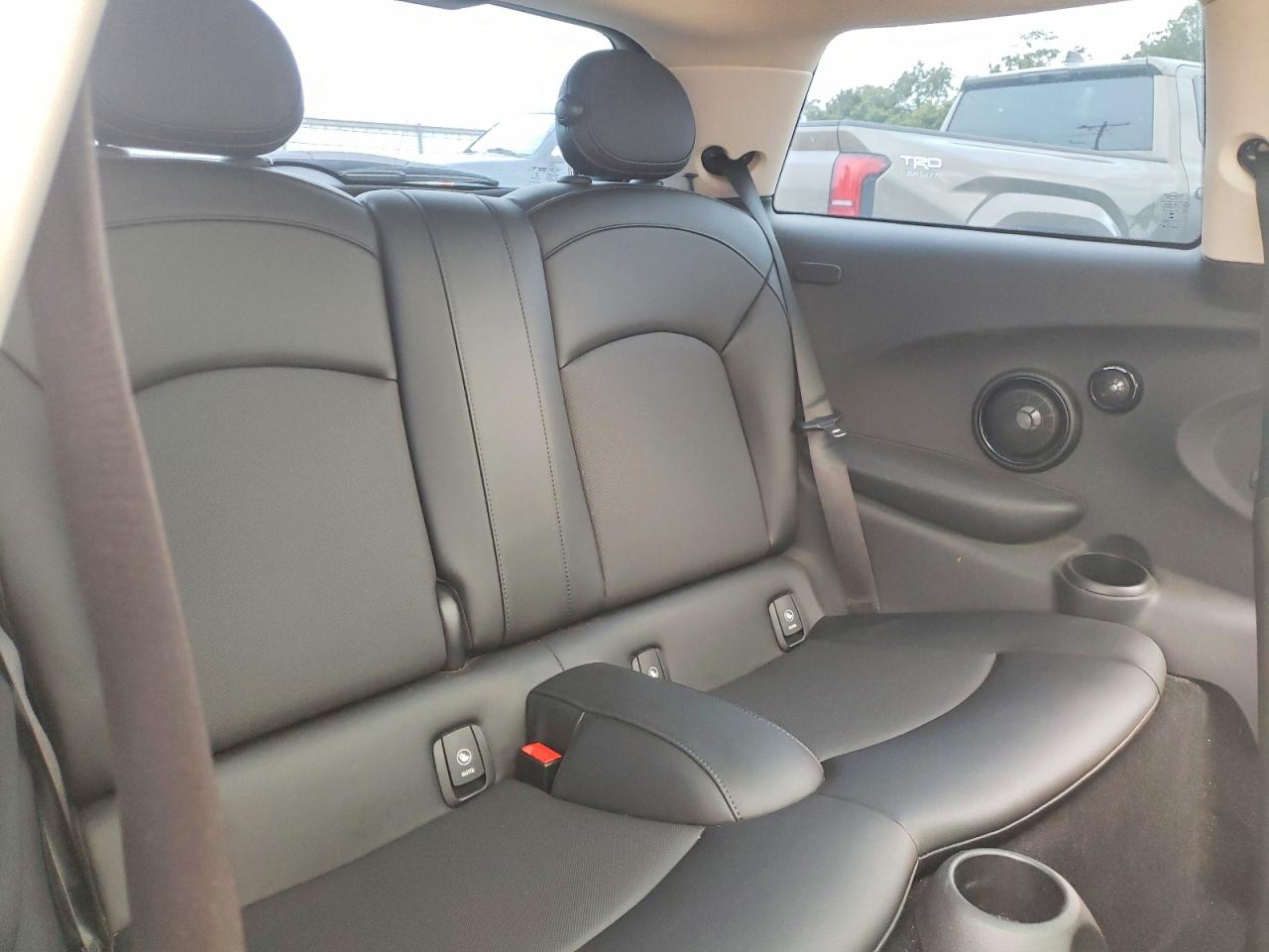 2014 Mini Cooper Серебряный vin: WMWXM5C59ET935947