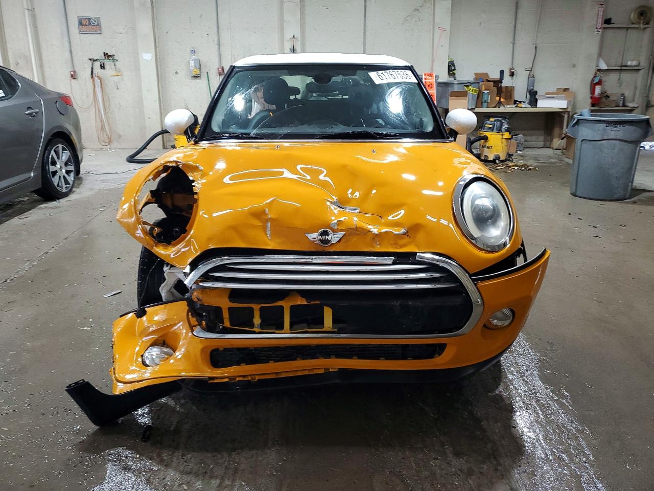 2015 Mini Cooper Yellow vin: WMWXM5C59FT939269