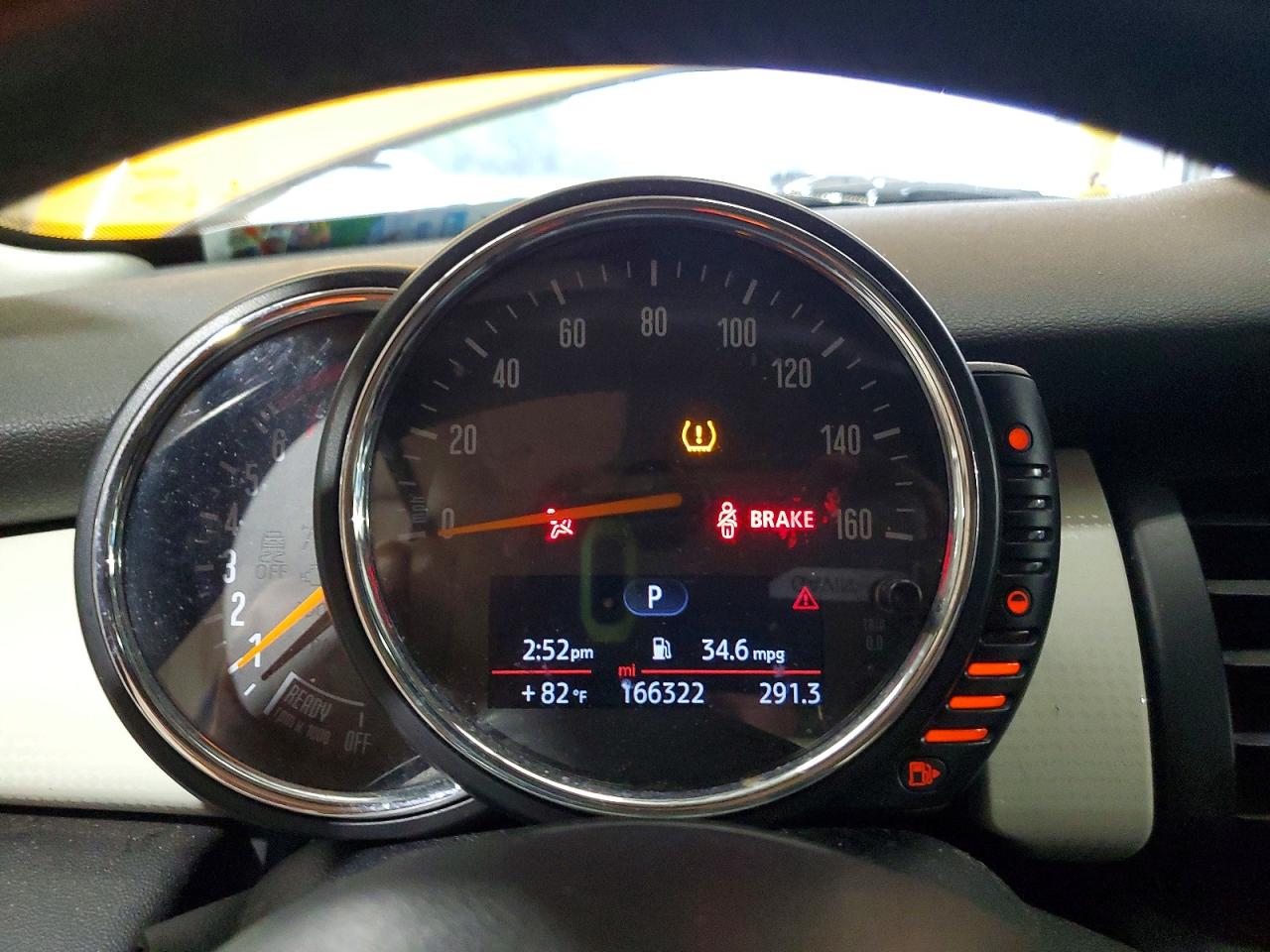 2015 Mini Cooper Yellow vin: WMWXM5C59FT939269
