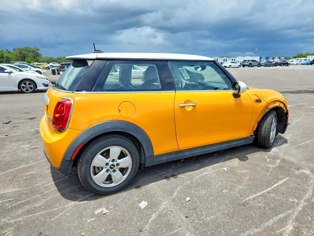 2015 Mini Cooper Yellow vin: WMWXM5C59FT973163