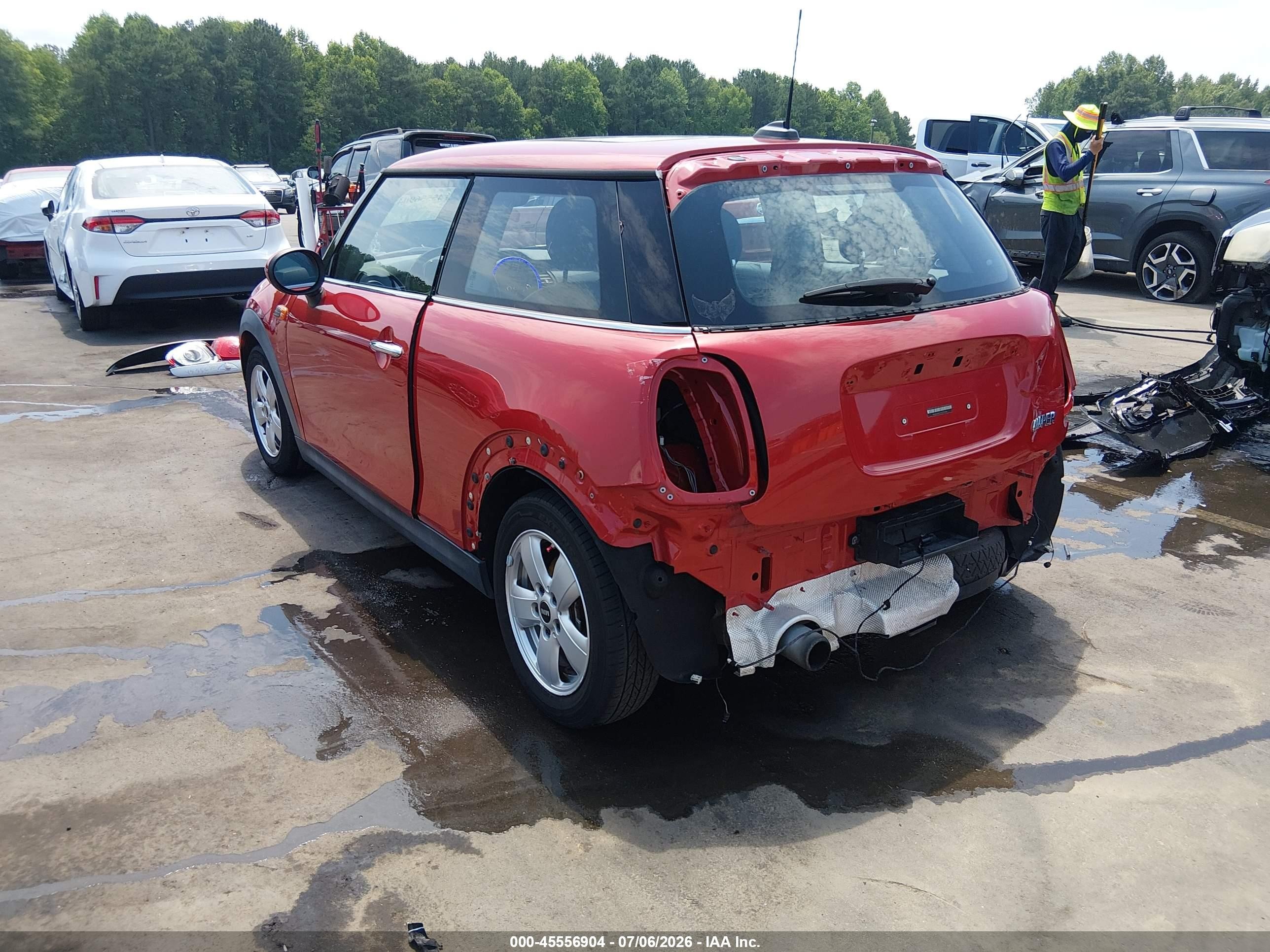 2014 Mini Hardtop Cooper Red vin: WMWXM5C5XET934886