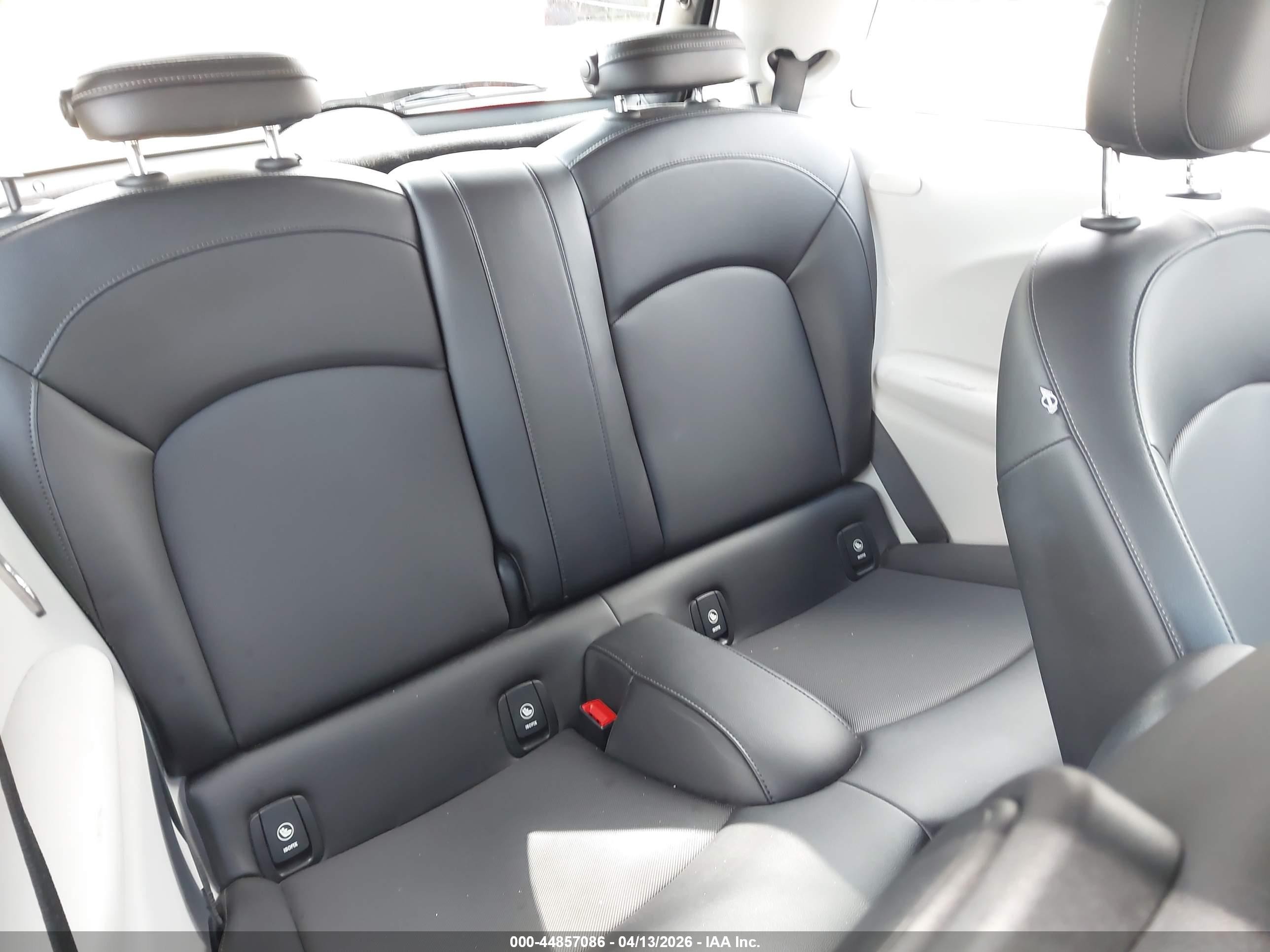 2014 Mini Hardtop Cooper Black vin: WMWXM5C5XET972621