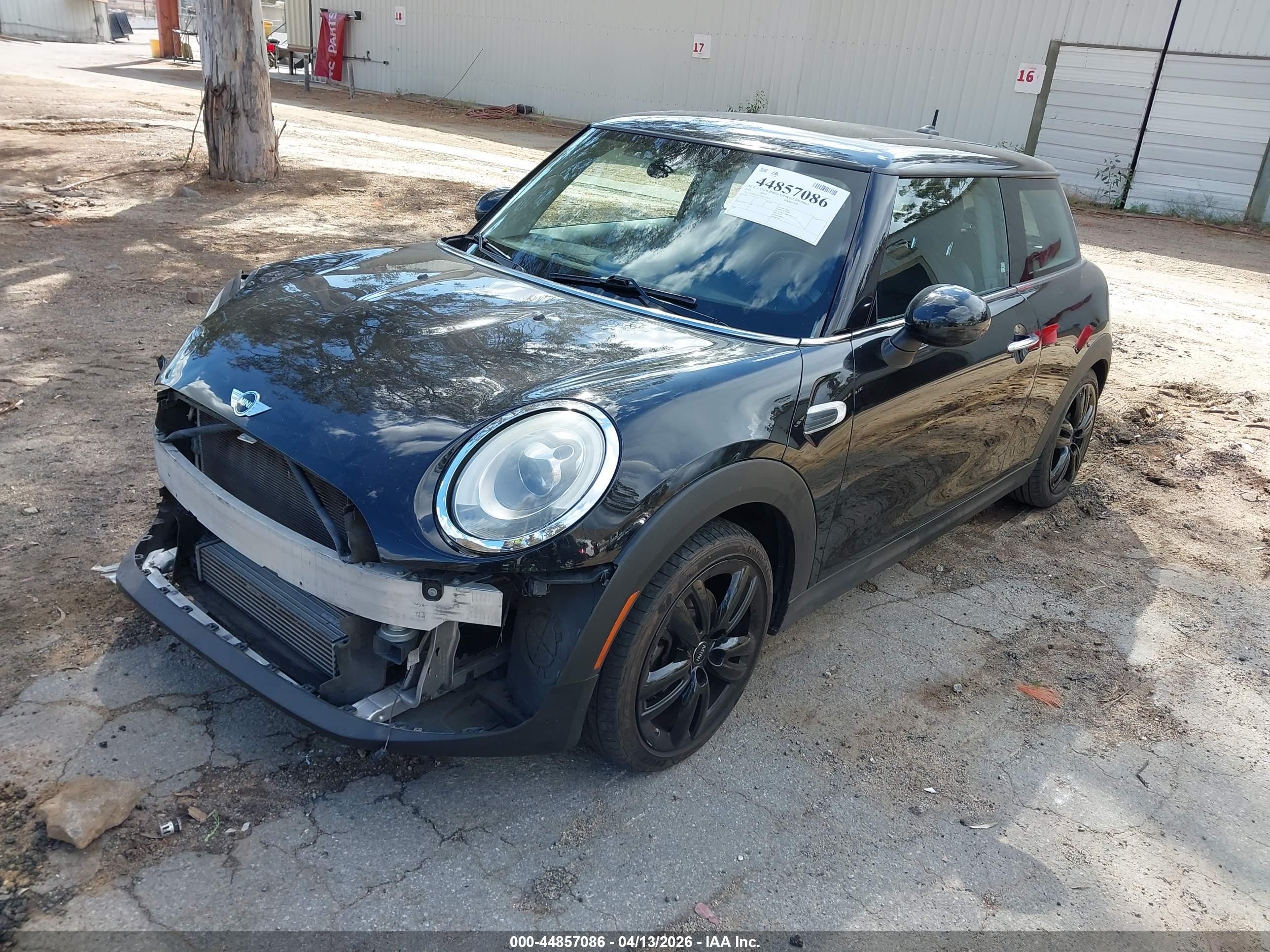 2014 Mini Hardtop Cooper Black vin: WMWXM5C5XET972621