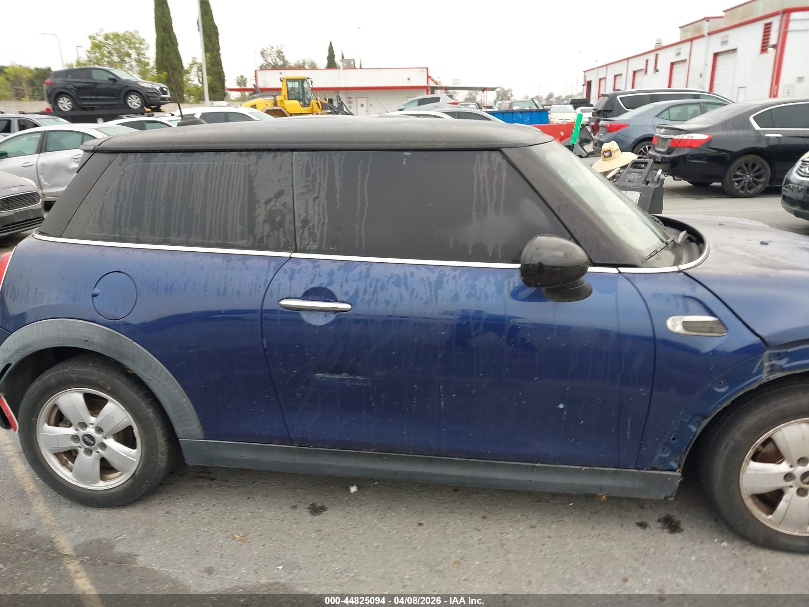 2015 Mini Hardtop Cooper Синий vin: WMWXM5C5XFT939393