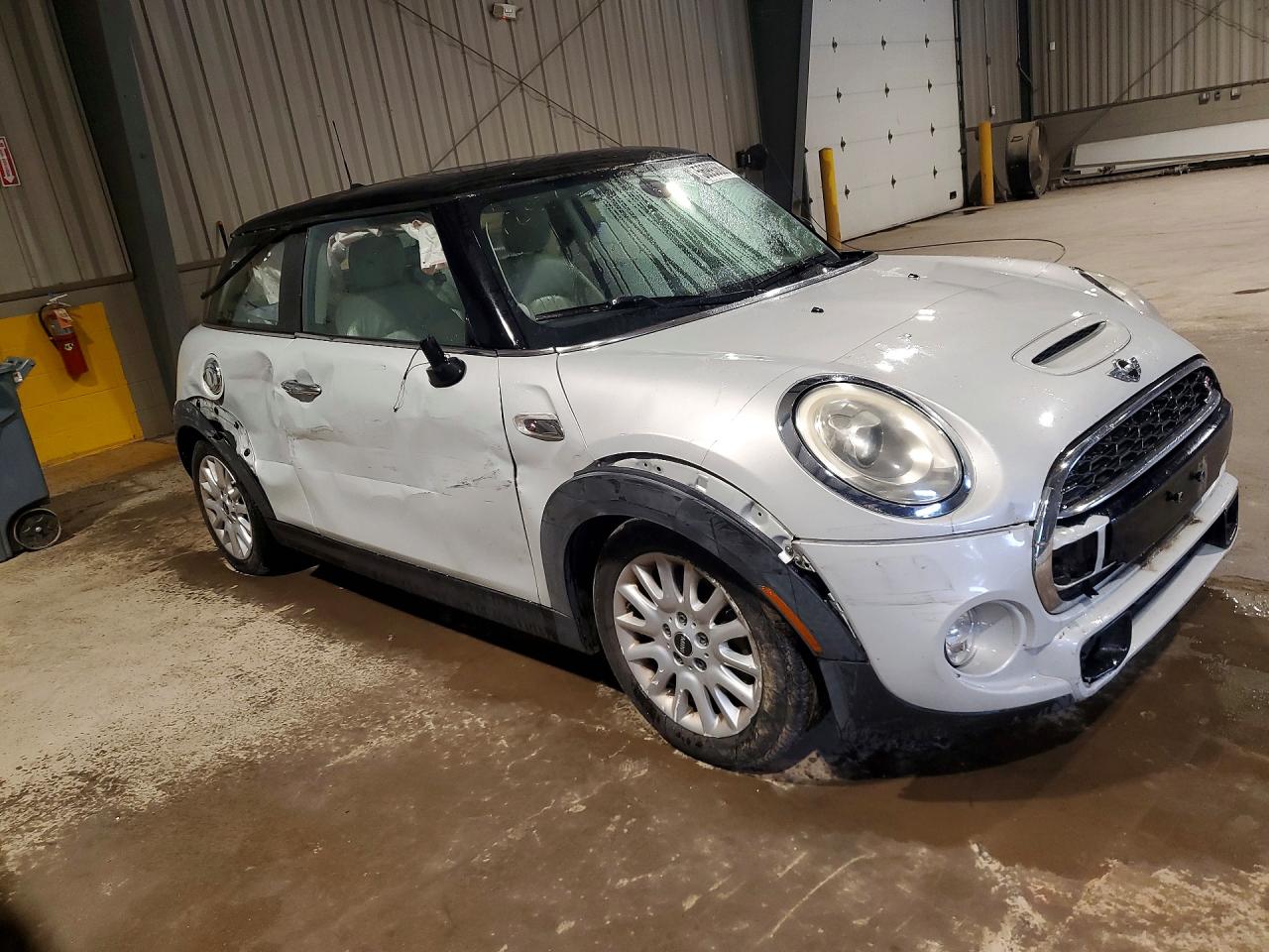 2014 Mini Cooper S Silver vin: WMWXM7C50ET987771