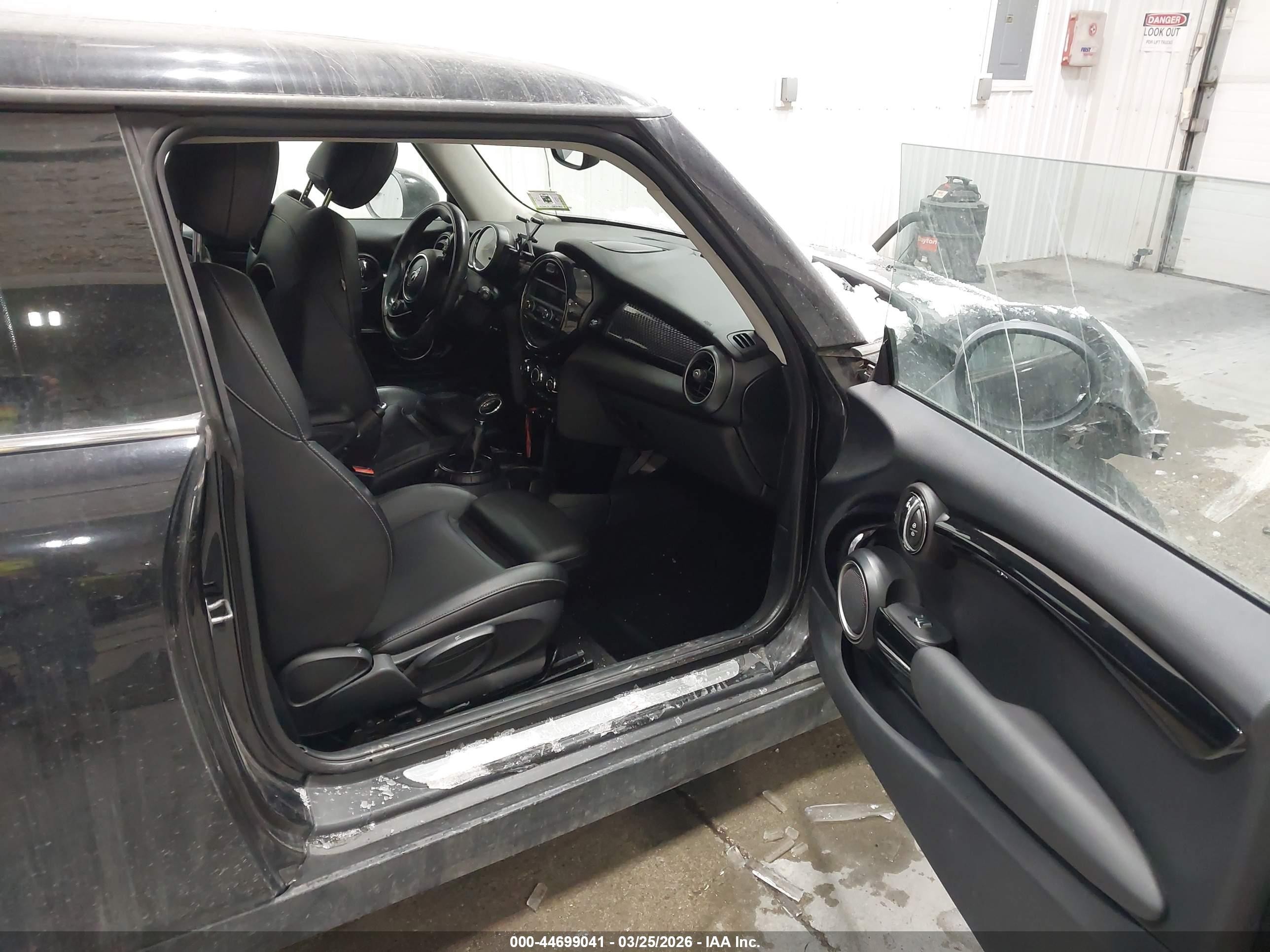2014 Mini Hardtop Cooper S Black vin: WMWXM7C53ET985772