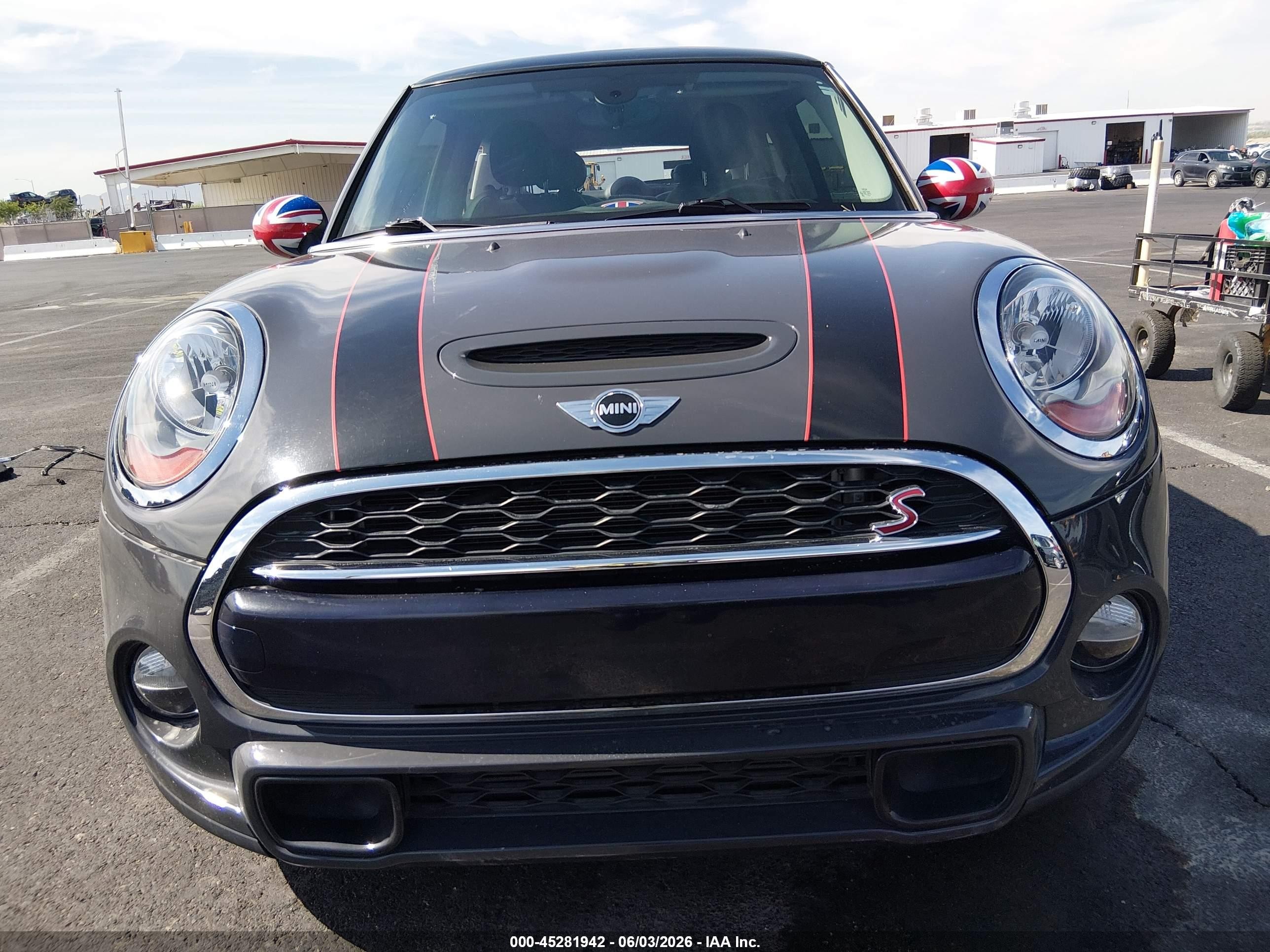 2014 Mini Hardtop Cooper S Gray vin: WMWXM7C56ET970375