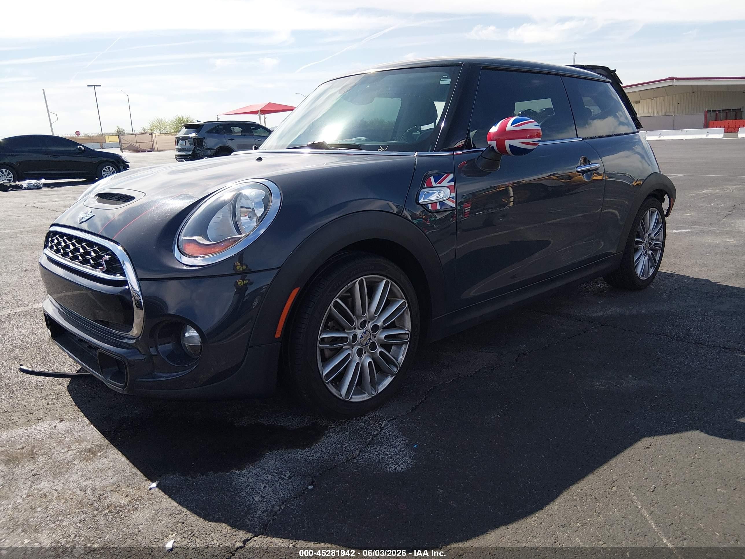 2014 Mini Hardtop Cooper S Gray vin: WMWXM7C56ET970375