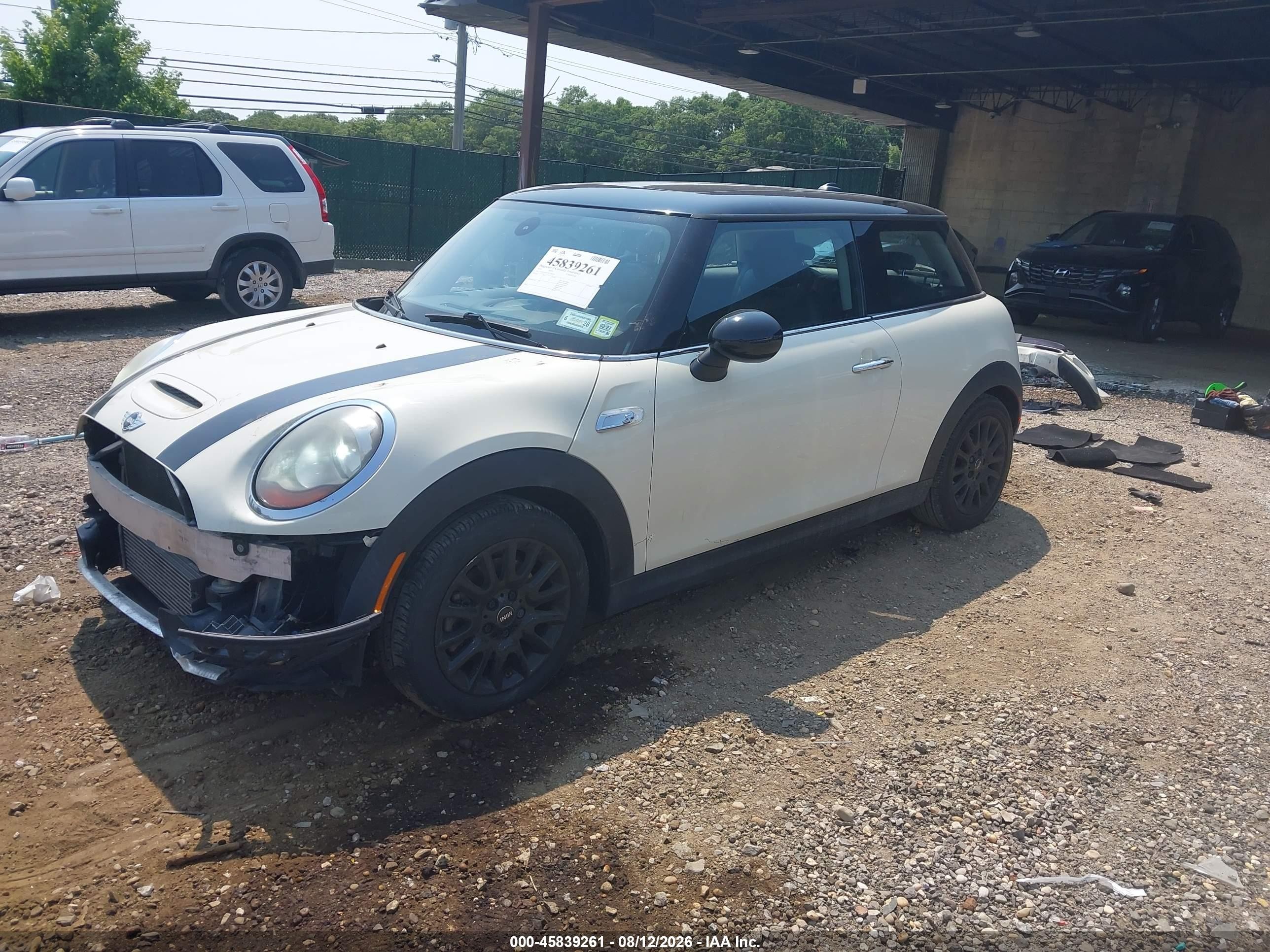 2014 Mini Hardtop Cooper S Белый vin: WMWXM7C57ET985452