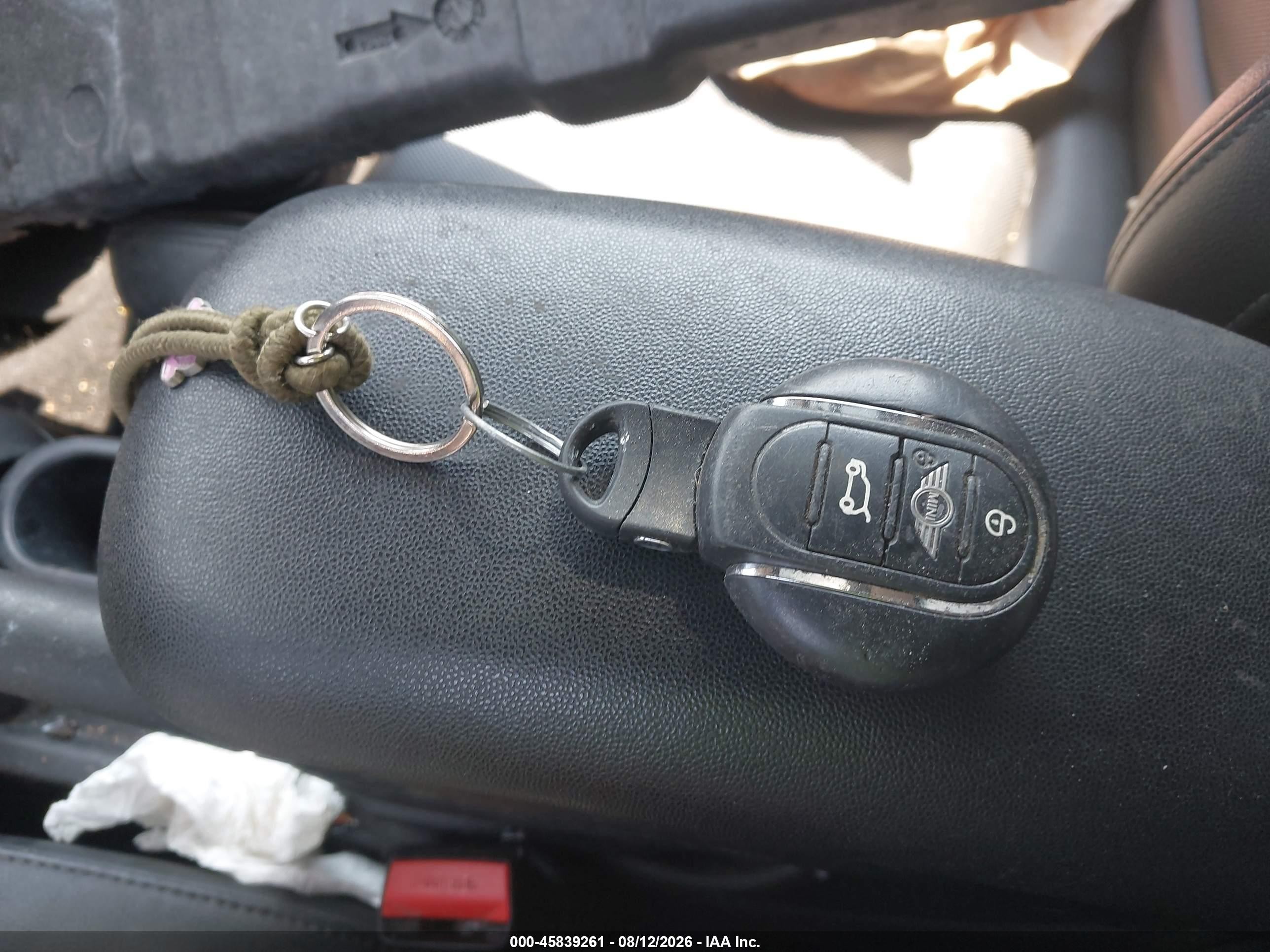 2014 Mini Hardtop Cooper S Белый vin: WMWXM7C57ET985452