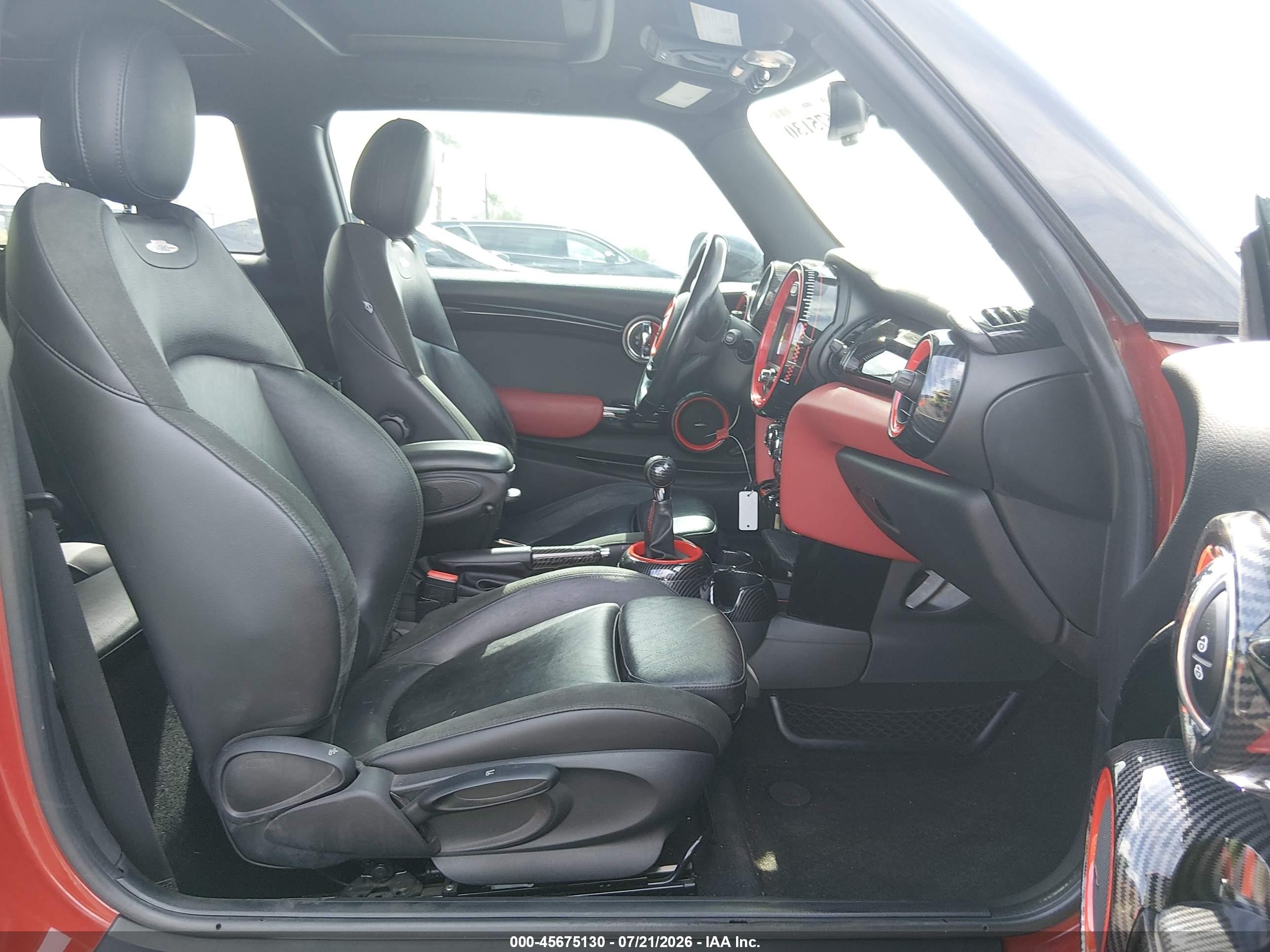 2014 Mini Hardtop Cooper S Red vin: WMWXM7C5XET969665