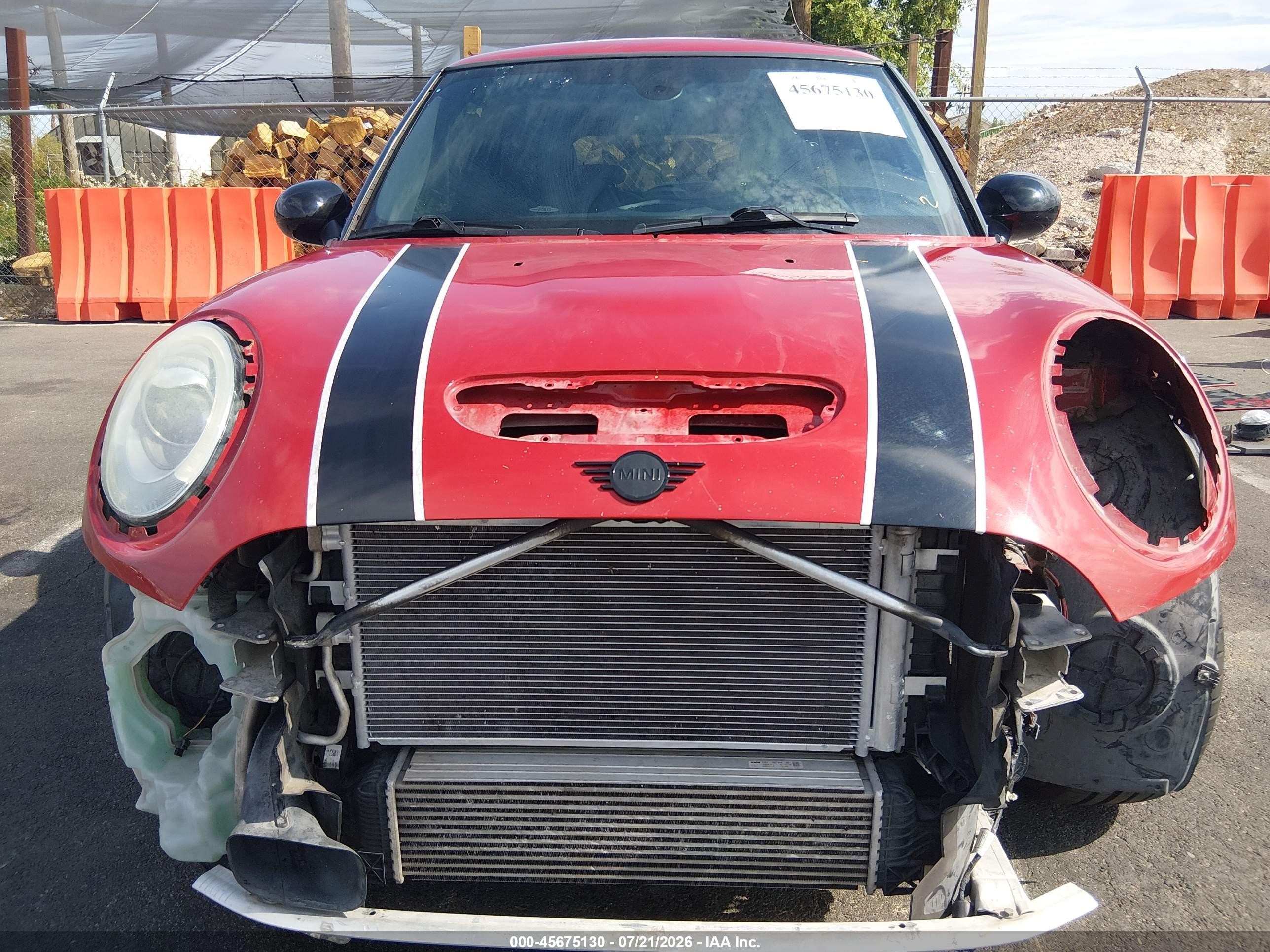 2014 Mini Hardtop Cooper S Red vin: WMWXM7C5XET969665