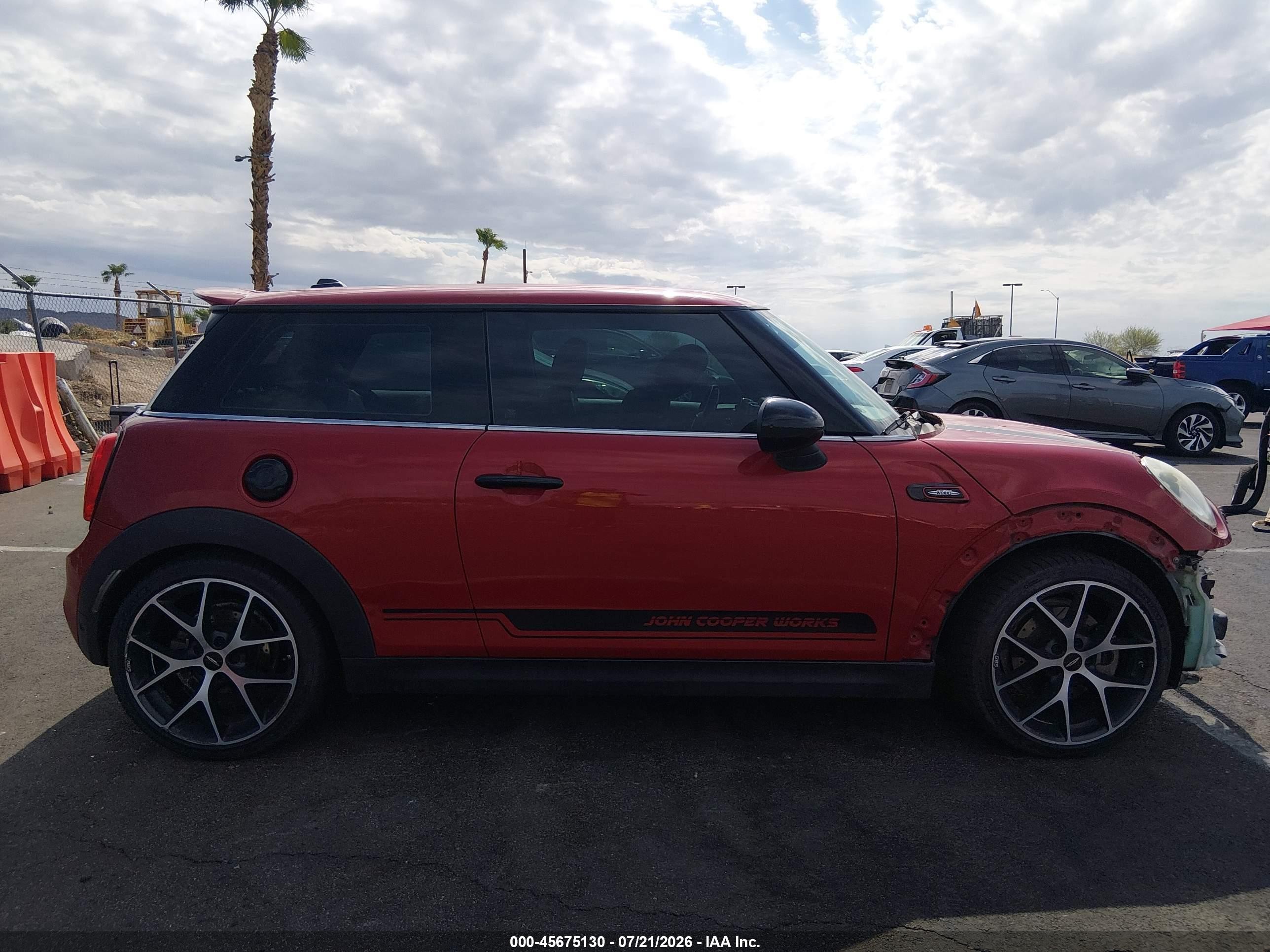2014 Mini Hardtop Cooper S Red vin: WMWXM7C5XET969665
