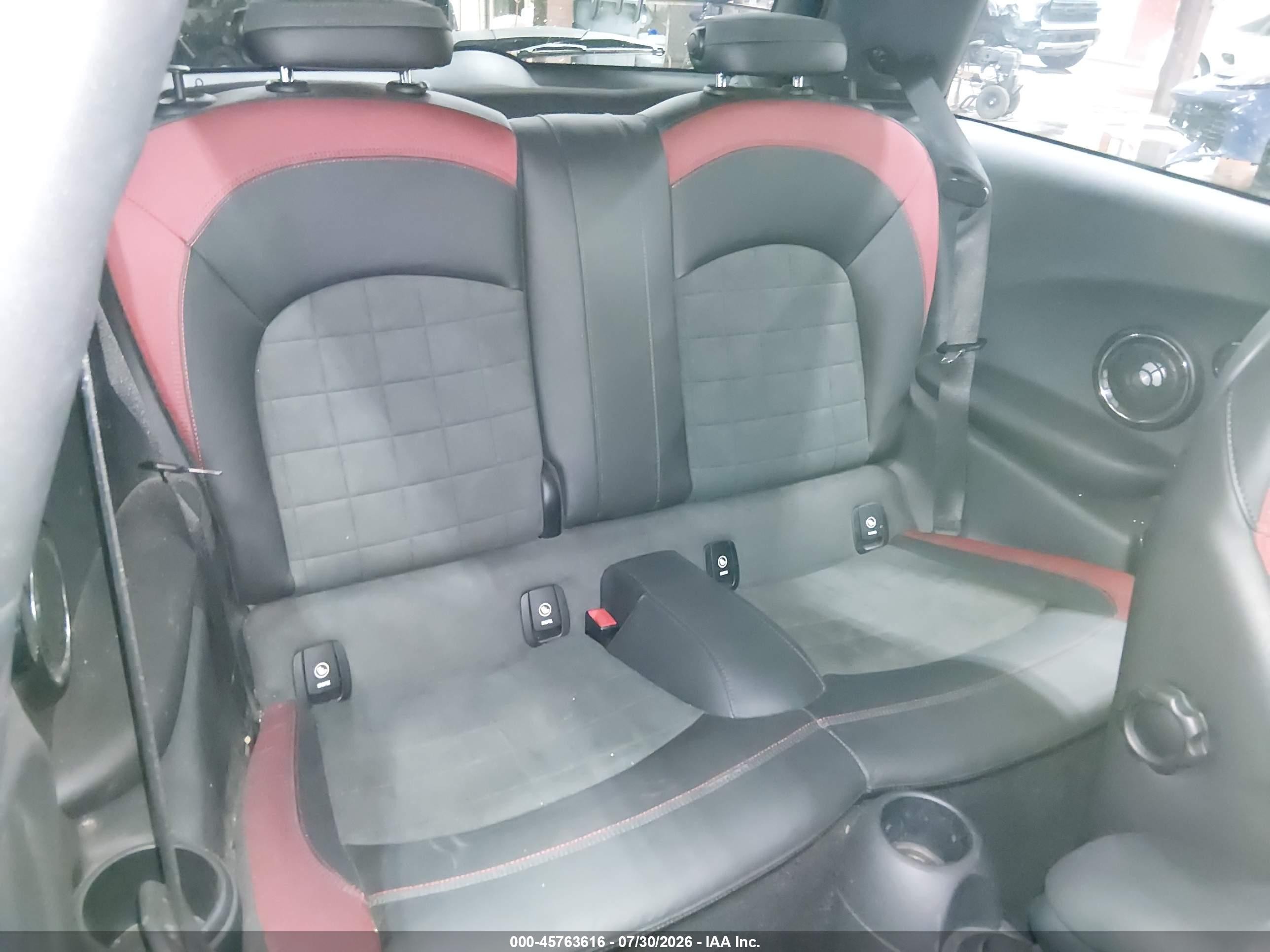 2015 Mini Hardtop John Cooper Works Черный vin: WMWXM9C52FT996694